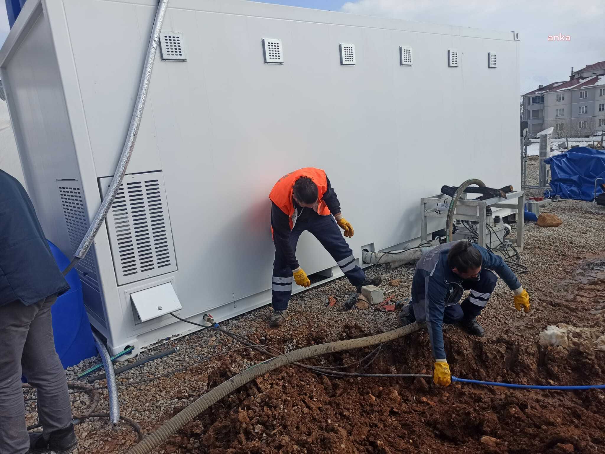 ESKİŞEHİR BÜYÜKŞEHİR ESKİ EKİPLERİNDEN ACİL İHTİYAÇLARA ANINDA MÜDAHALE