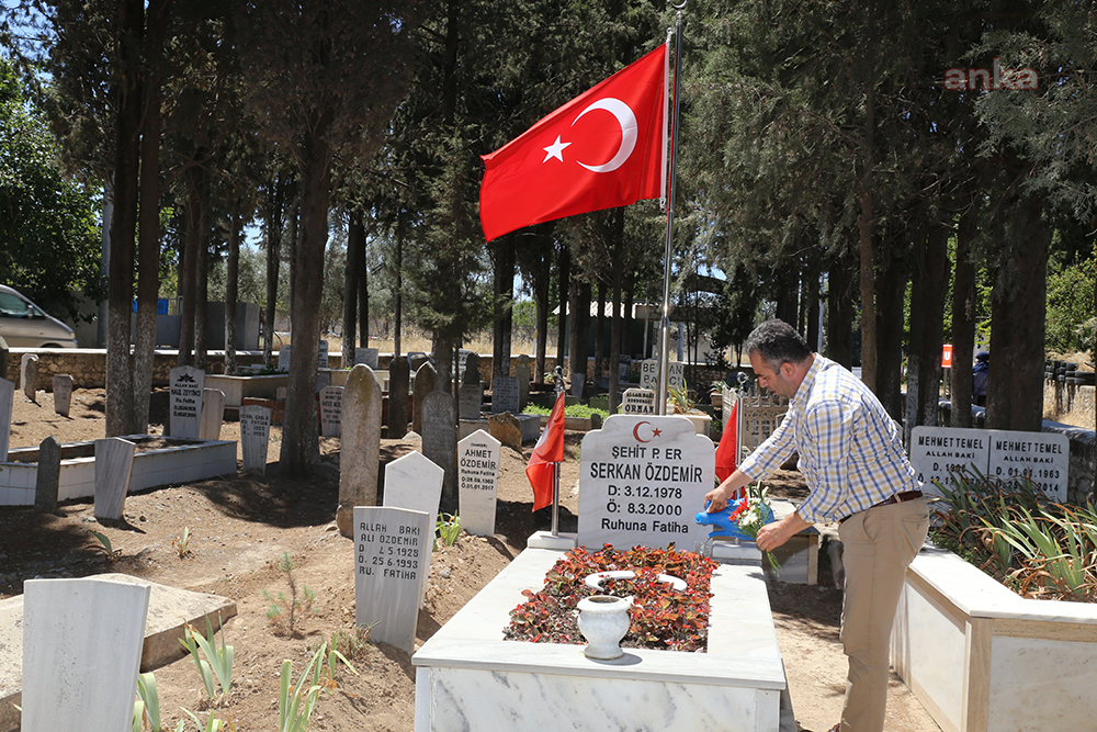 BURHANİYE BELEDİYESİ KURBAN BAYRAMINDA ŞEHİTLERİ UNUTMADI
