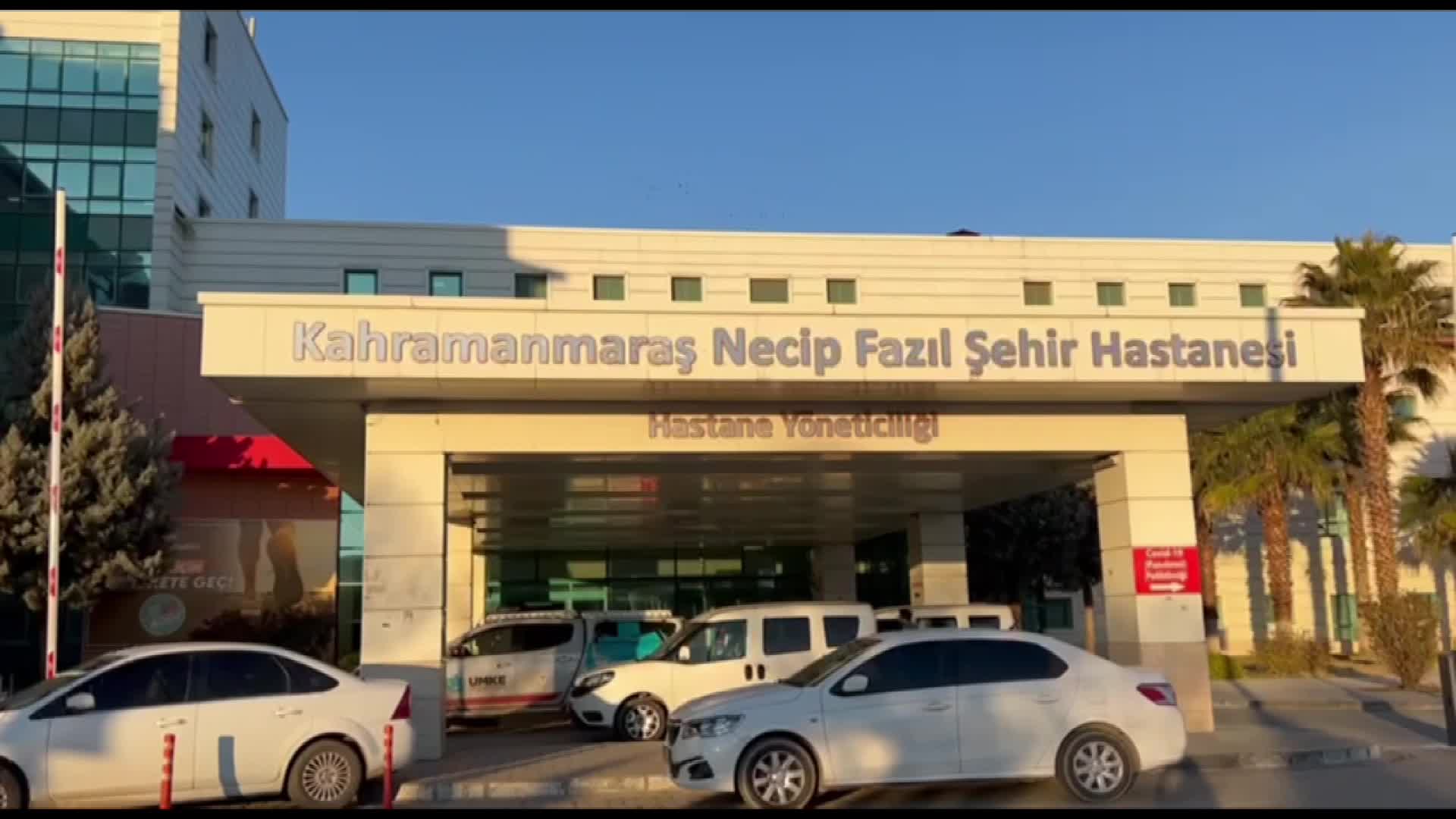 ALİ ÖZTUNÇ: DEFALARCA ‘ŞEHİR HASTANESİ FAY HATTI ÜZERİNDE. YAPMAYIN BUNU BURADA’ DEDİM, DİNLEMEDİLER. ŞEHİR HASTANESİ’NİN DURUMU ORTADA
