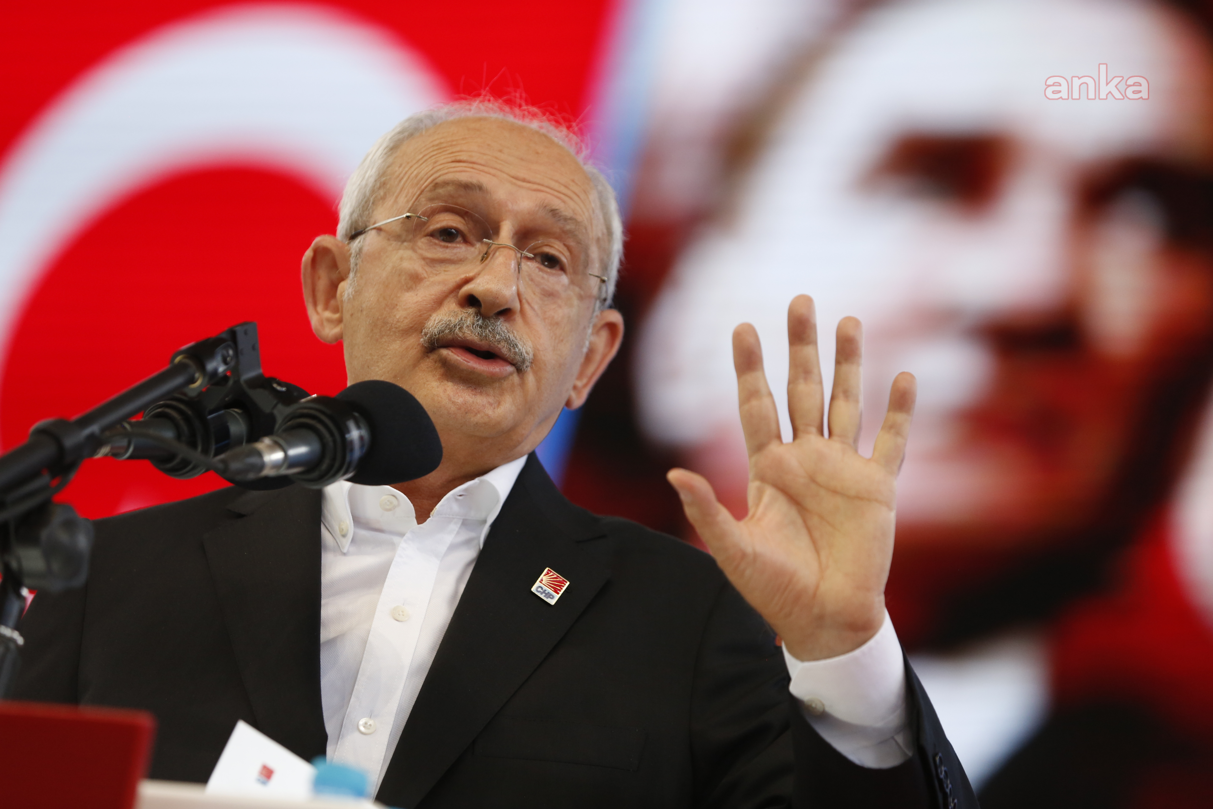 CHP LİDERİ KILIÇDAROĞLU’NDAN BAYRAM MESAJI: YOKSULA HAKKINI VERECEĞİZ