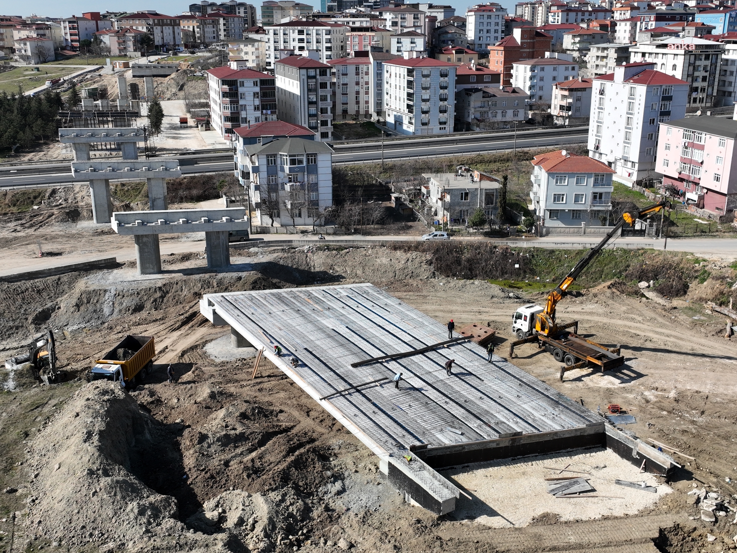 ÇERKEZKÖY BELEDİYE BAŞKANI AKAY, BAĞLIK VİYADÜĞÜ ÇALIŞMALARINI İNCELEDİ