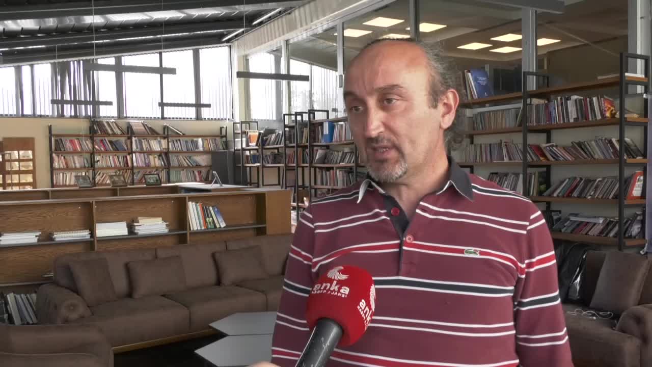 DEPREM BÖLGESİNDE YENİ KONUTLARIN 1 YIL İÇİNDE TAMAMLANACAĞI YÖNÜNDEKİ AÇIKLAMALARA İMO BAŞKANI TATLI’DAN TEPKİ: “BİR ŞEYİN İHALESİNİN YAPILABİLMESİ İÇİN O ŞEYİN PROJESİNİN ÇIKMASI LAZIM, 1 YILDA İNŞAAT YAPACAKSINIZ, NASIL YAPACAKSINIZ?”