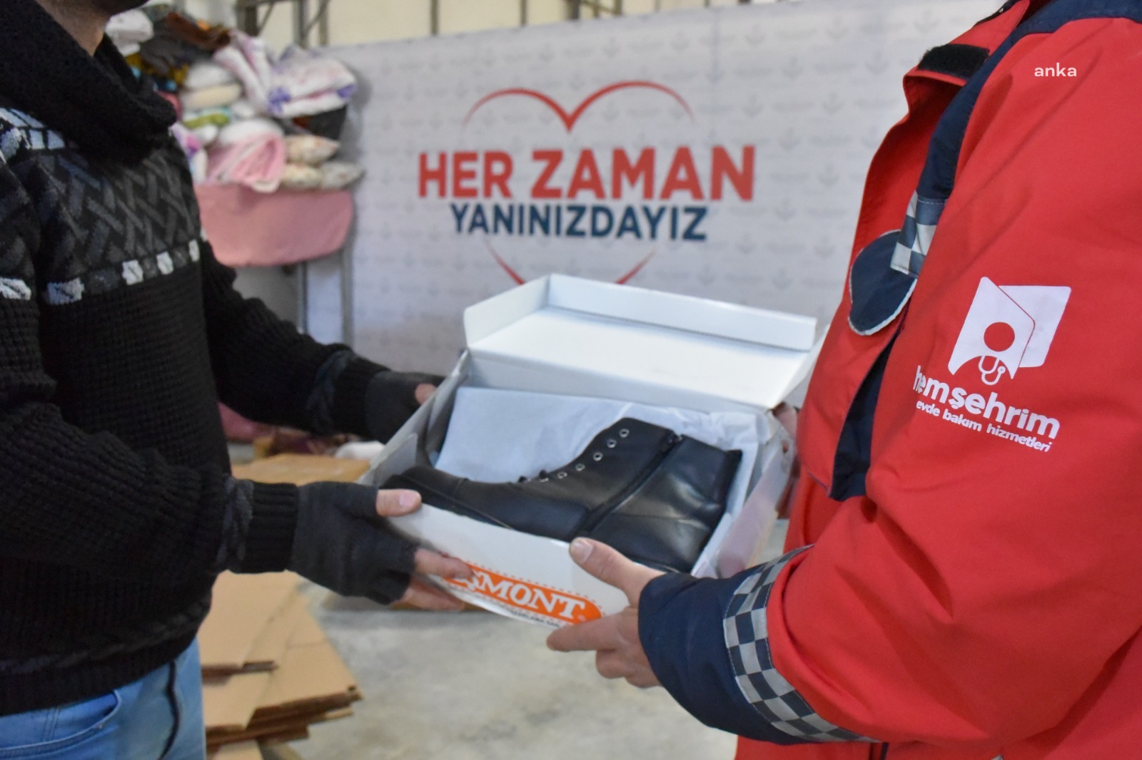 TORBALI BELEDİYESİ’NİN KENTTEKİ AFETZEDELERE DESTEĞİ DEVAM EDİYOR