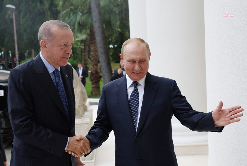 CUMHURBAŞKANI ERDOĞAN, UKRAYNA SAVAŞININ YIL DÖNÜMÜNDE RUSYA DEVLET BAŞKANI VLADİMİR PUTİN İLE TELEFONDA GÖRÜŞTÜ