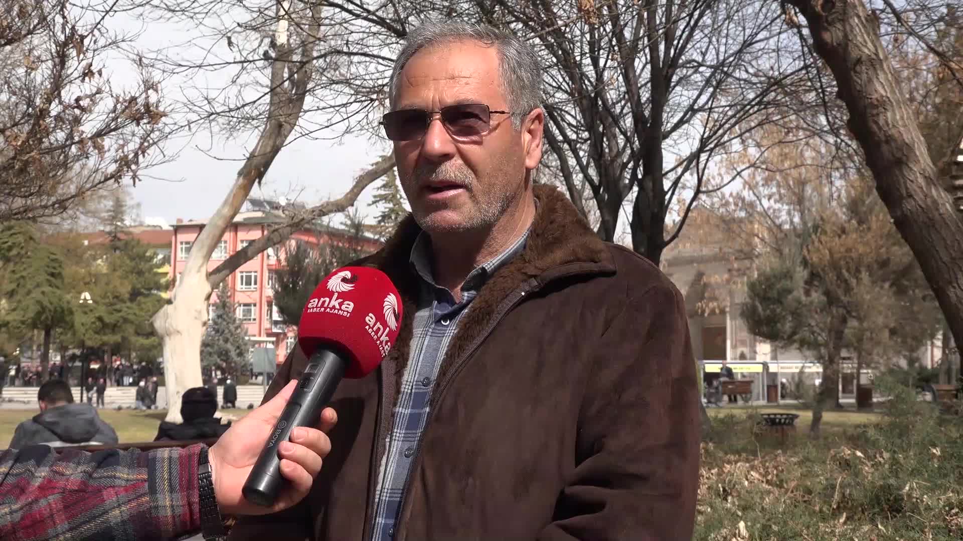MİLLİ YOL PARTİSİ AKSARAY İL BAŞKANI KARAMAN: “ANTAKYA MERKEZİNDE RÖNESANS REZİDANS… 80 KİŞİNİN DAHA ENKAZLARINA HİÇBİR ŞEKİLDE ULAŞILAMAMIŞTIR. NE KIZIM NE DE 8 AYLIK TORUNUM NE DE 3 YAŞINDAKİ TORUNUMA ULAŞAMADIK”