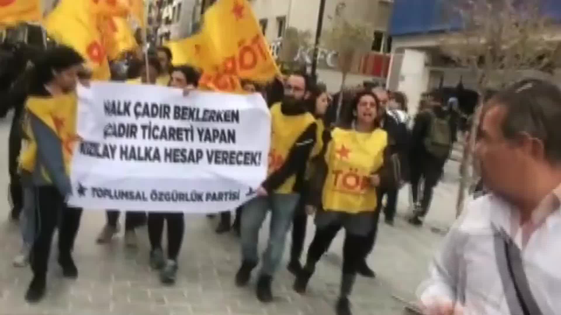 İZMİR’DE TÖP’TEN KIZILAY’A TEPKİ: “HESAP VERECEKSİNİZ”