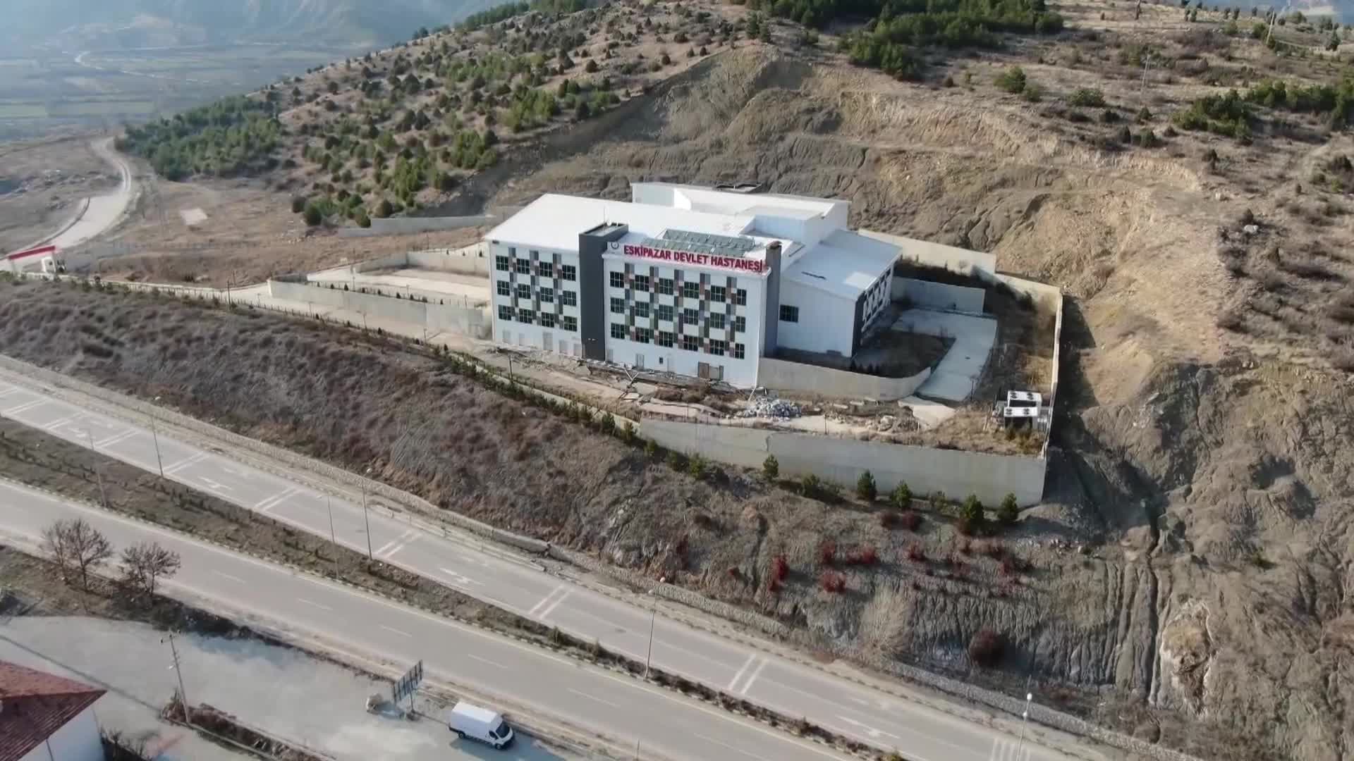 CHP KARABÜK İL BAŞKANI YAŞAR’DAN BOŞALTILAN ESKİPAZAR DEVLET HASTANESİ İLE İLGİLİ AÇIKLAMA: “GÜÇLENDİRME Mİ YAPILACAK? YIKILACAK, TEKRAR MI YAPILACAK? NE OLACAĞI BELLİ DEĞİL”