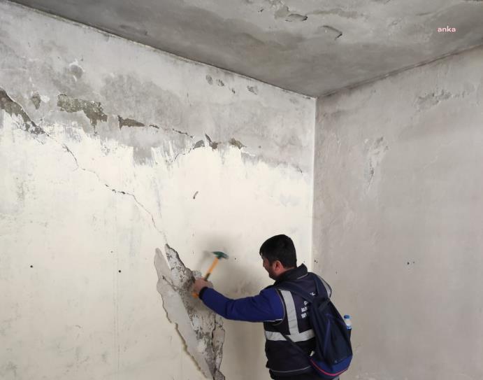 MUĞLA BÜYÜKŞEHİR'DEN KAHRAMANMARAŞ’TAKİ 1376 BİNADA HASAR TESPİT ÇALIŞMASI