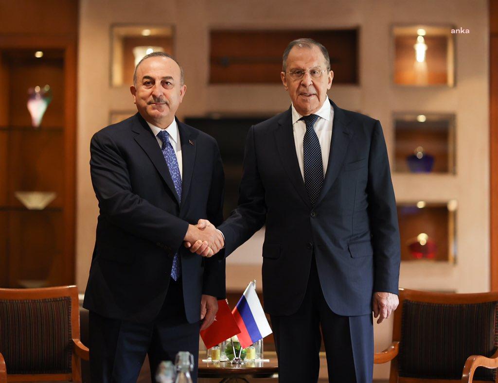 DIŞİŞLERİ BAKANI ÇAVUŞOĞLU, RUS MEVKİDAŞI LAVROV İLE GÖRÜŞTÜ