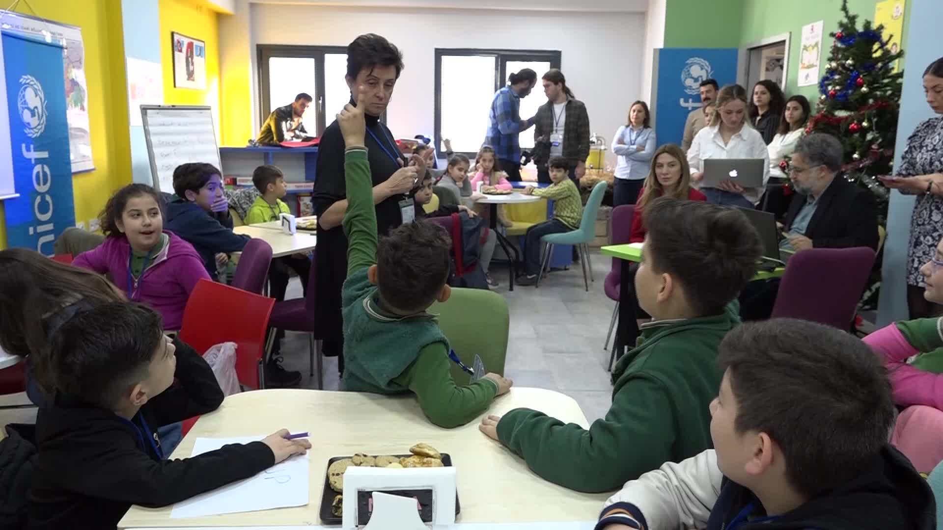 İKİNCİ YÜZYILIN İKTİSAT KONGRESİ’NDE SÖZ ÇOCUKLARIN