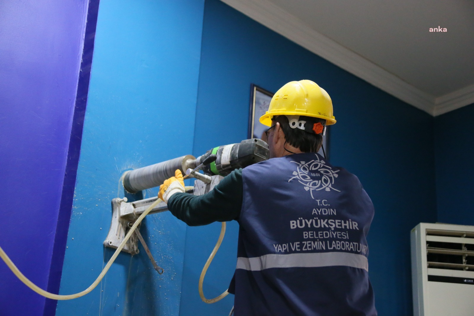 Aydın Büyükşehir Belediyesi, deprem riskine karşı yapılarda ücretsiz performans testi yapıyor