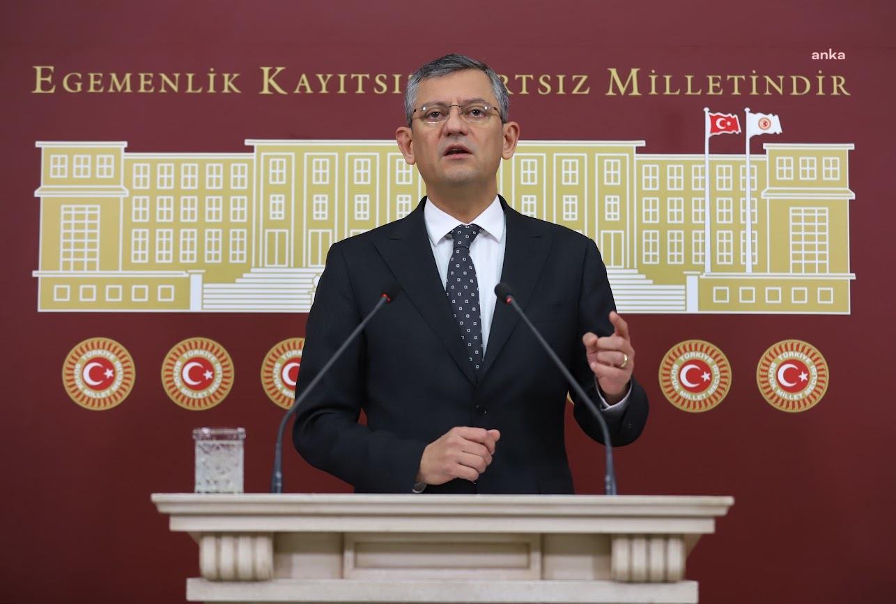 ÖZGÜR ÖZEL: İKTİDAR PARTİSİ, DEPREMDEN ETKİLENEN 11 İL ARASINDA KİLİS’E ÜVET EVLAT MUAMELESİ YAPIYOR