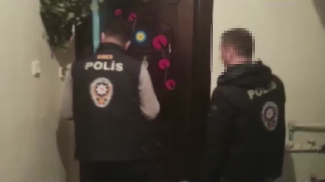 İSTANBUL VE İZMİR'DE DÜZENLENEN YASA DIŞI BAHİS OPERASYONUNDA 35 KİŞİ GÖZALTINA ALINDI