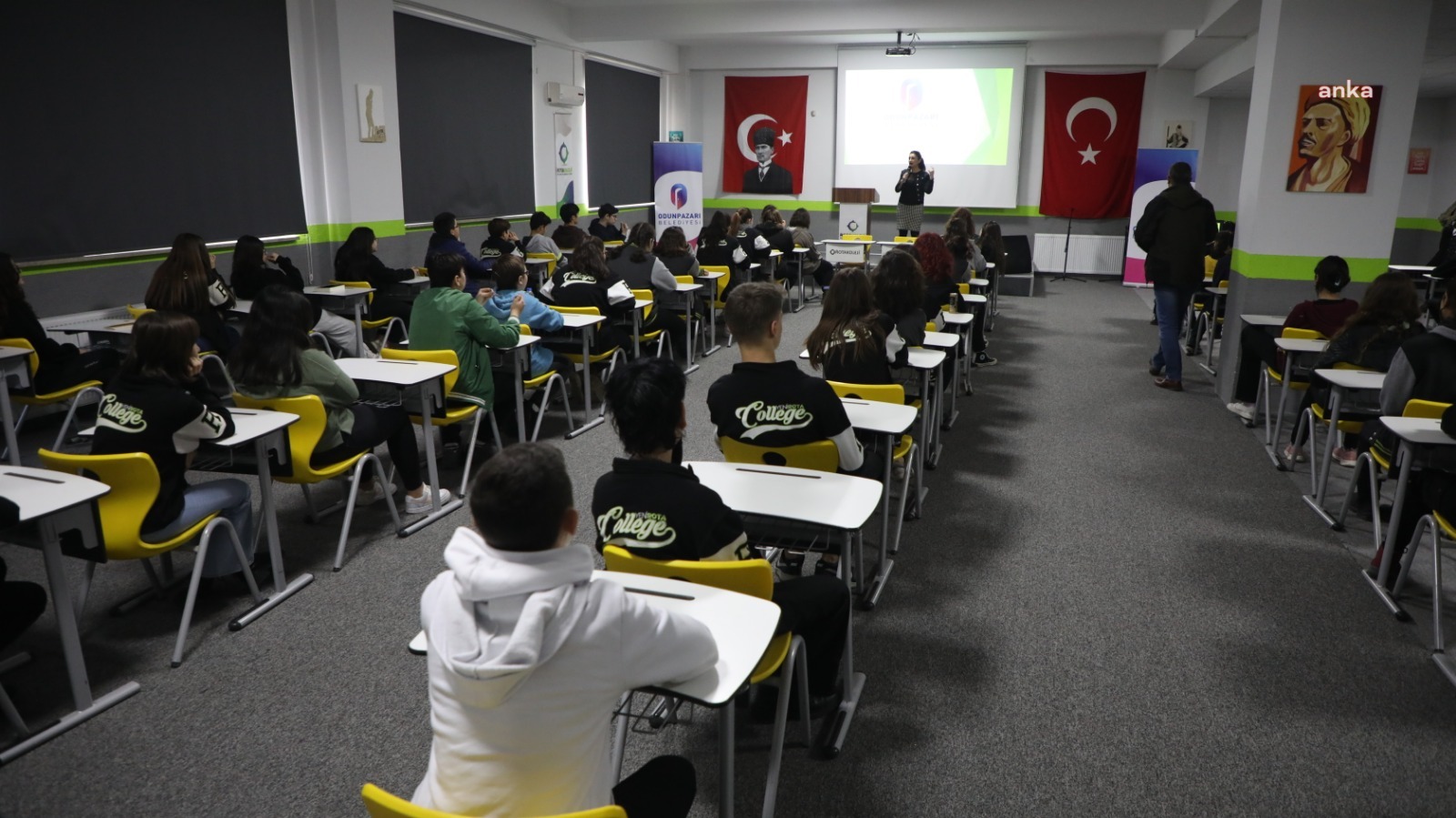 ODUNPAZARI BELEDİYESİ’NDEN ÖĞRENCİLERE ‘İKLİM DEĞİŞİKLİĞİ’ EĞİTİMİ