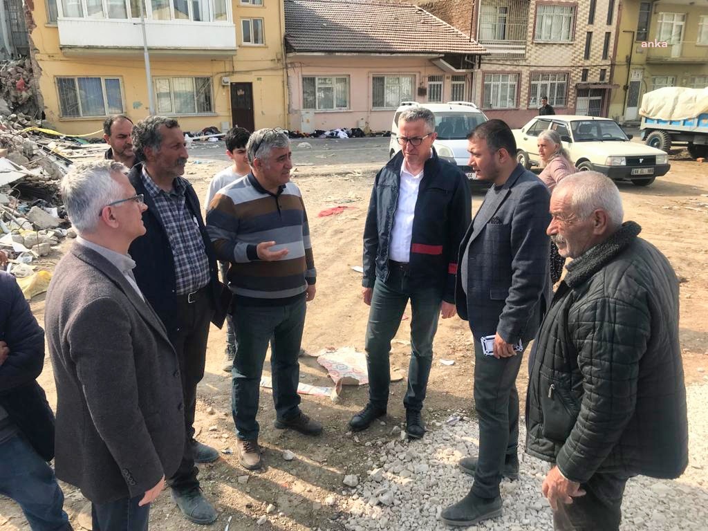 BAŞKAN ARDA, MALATYA’DA DEPREMZEDELERİ ZİYARET ETTİ