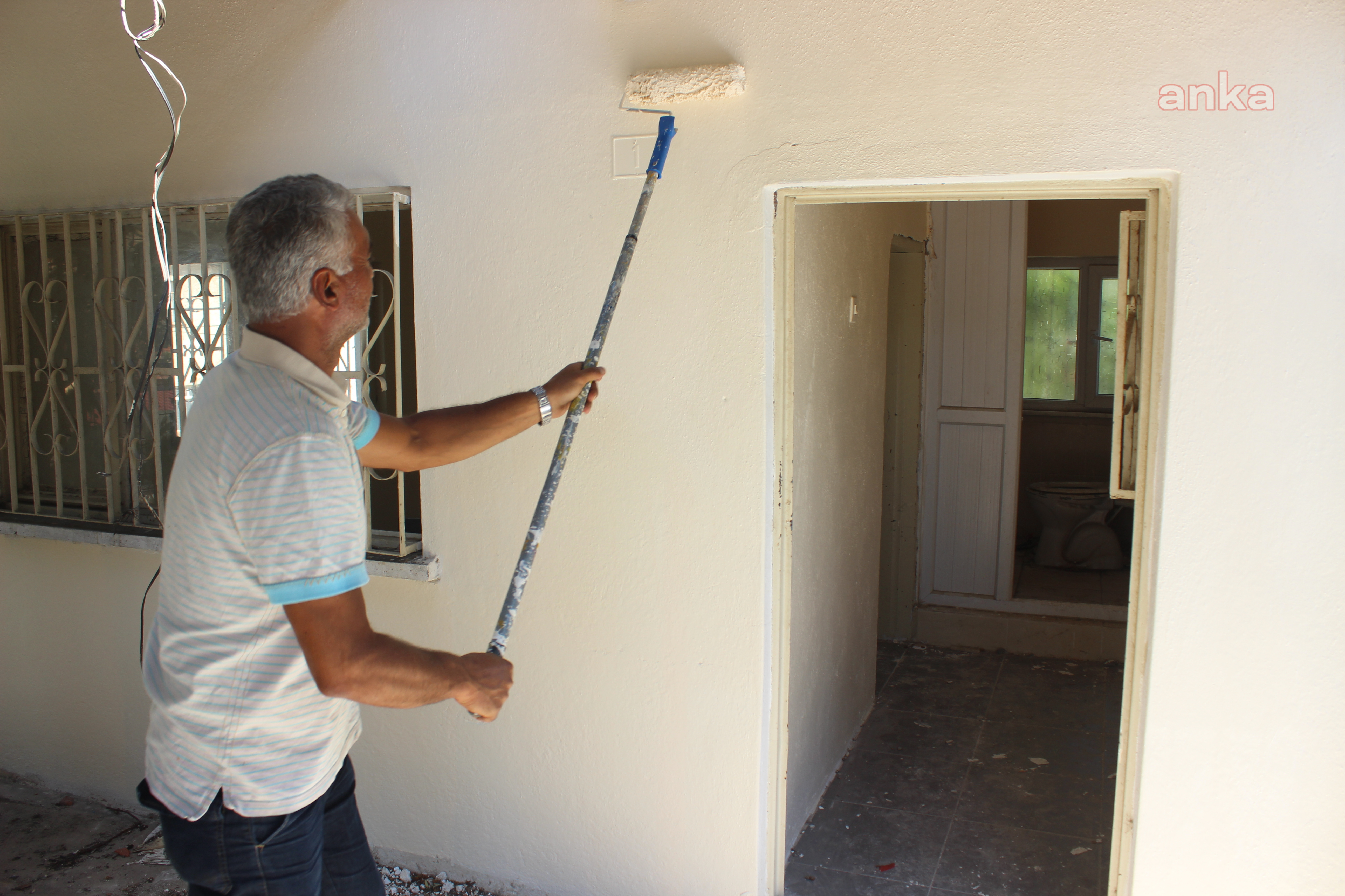 BURHANİYE BELEDİYESİ, MUHTARLIK BİNALARINI YENİLEMEYE DEVAM EDİYOR