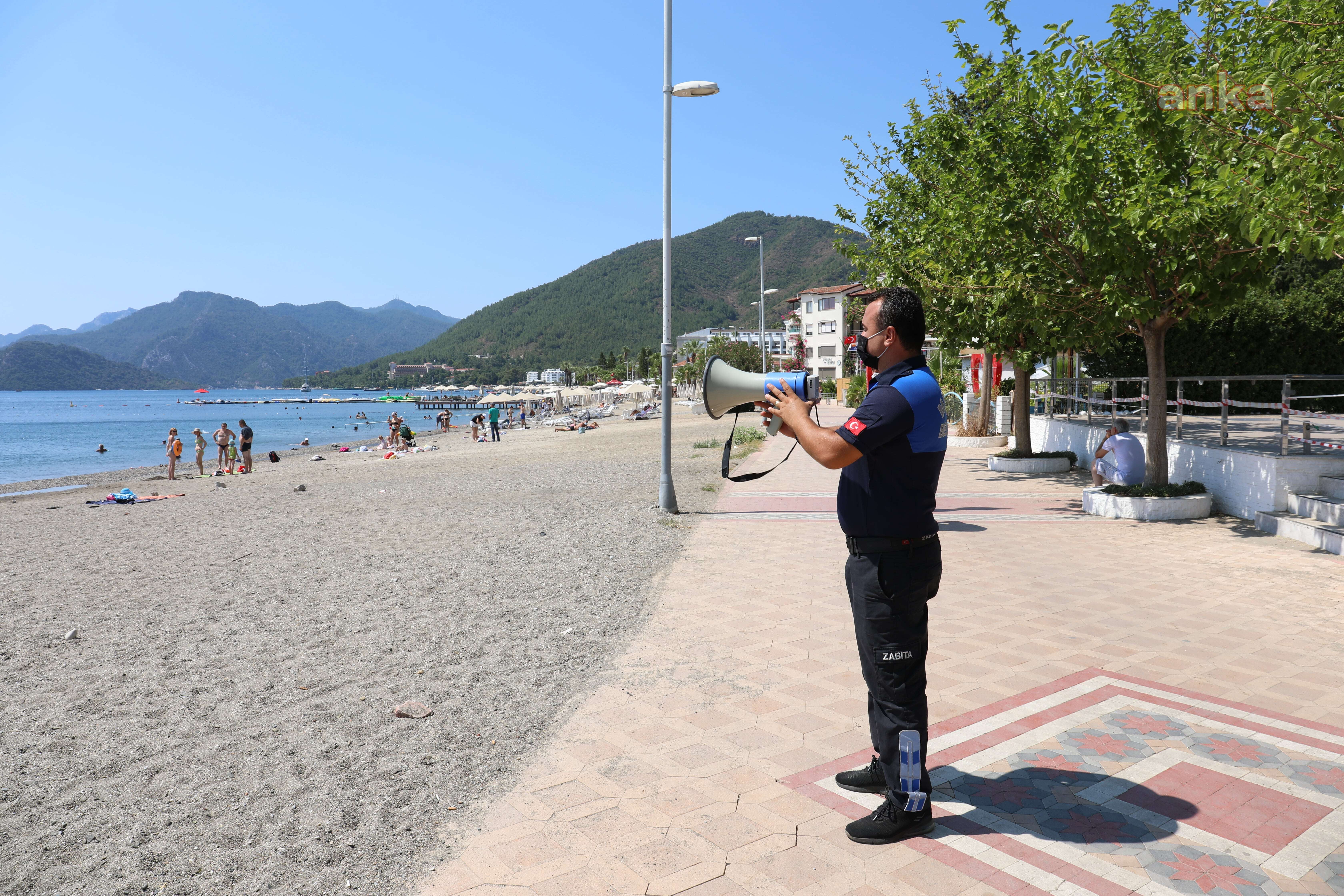 MARMARİS'TE ZABITA, KAPI KAPI GEZİP ÖNLEMLERİ ANLATIYOR
