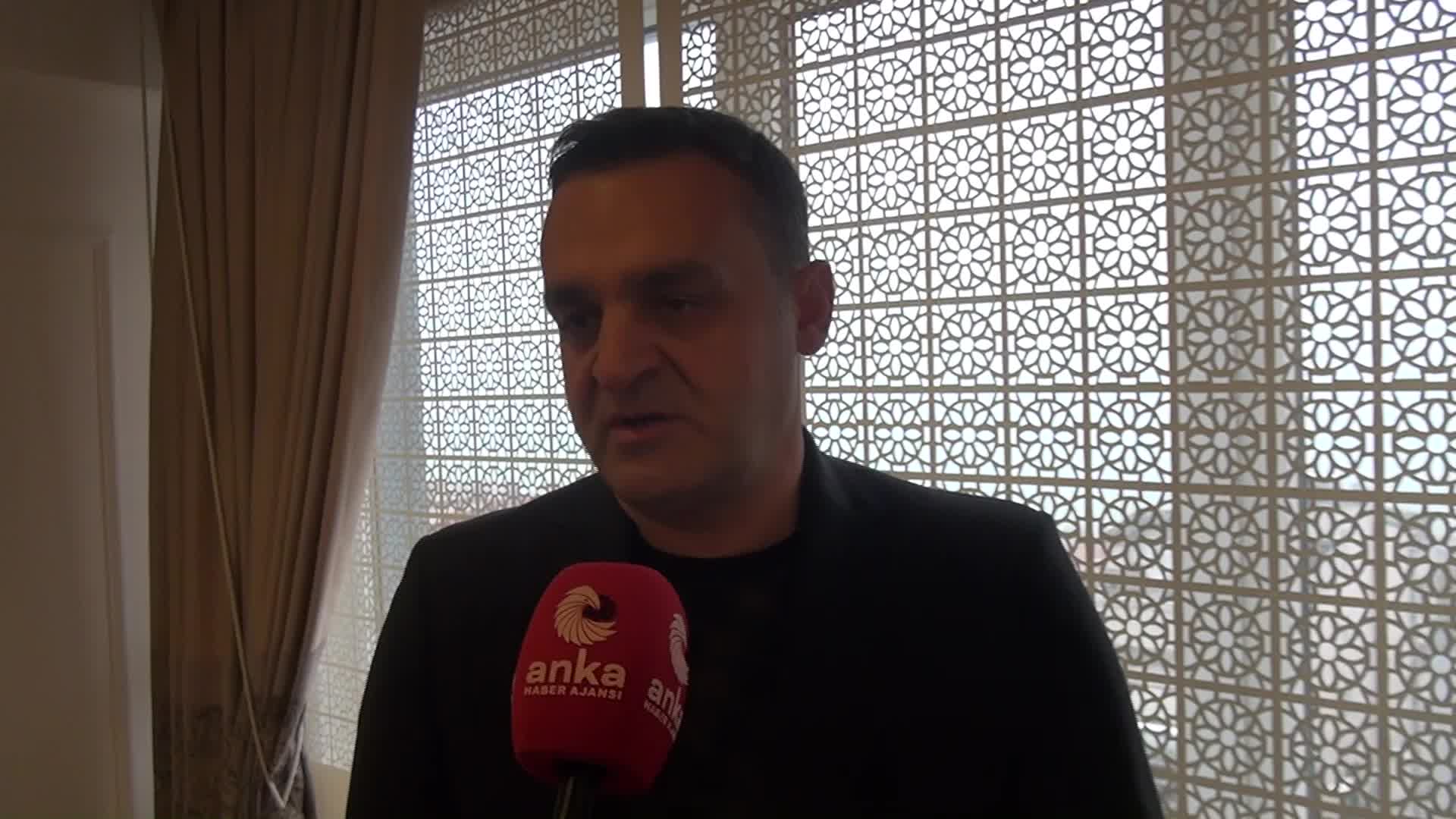 BARIŞ KARADENİZ: SİNOP’TA BİZ, NÜKLEER SANTRALİ KURDURMAYACAĞIZ. ÇOK FAYDALI BİR ŞEYSE EVLERİNİN BAHÇESİNE, SARAYLARINA KURSUNLAR
