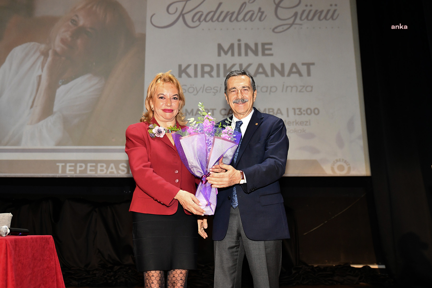 MİNE KIRIKKANAT TEPEBAŞI’NDA OKURLARIYLA BULUŞTU