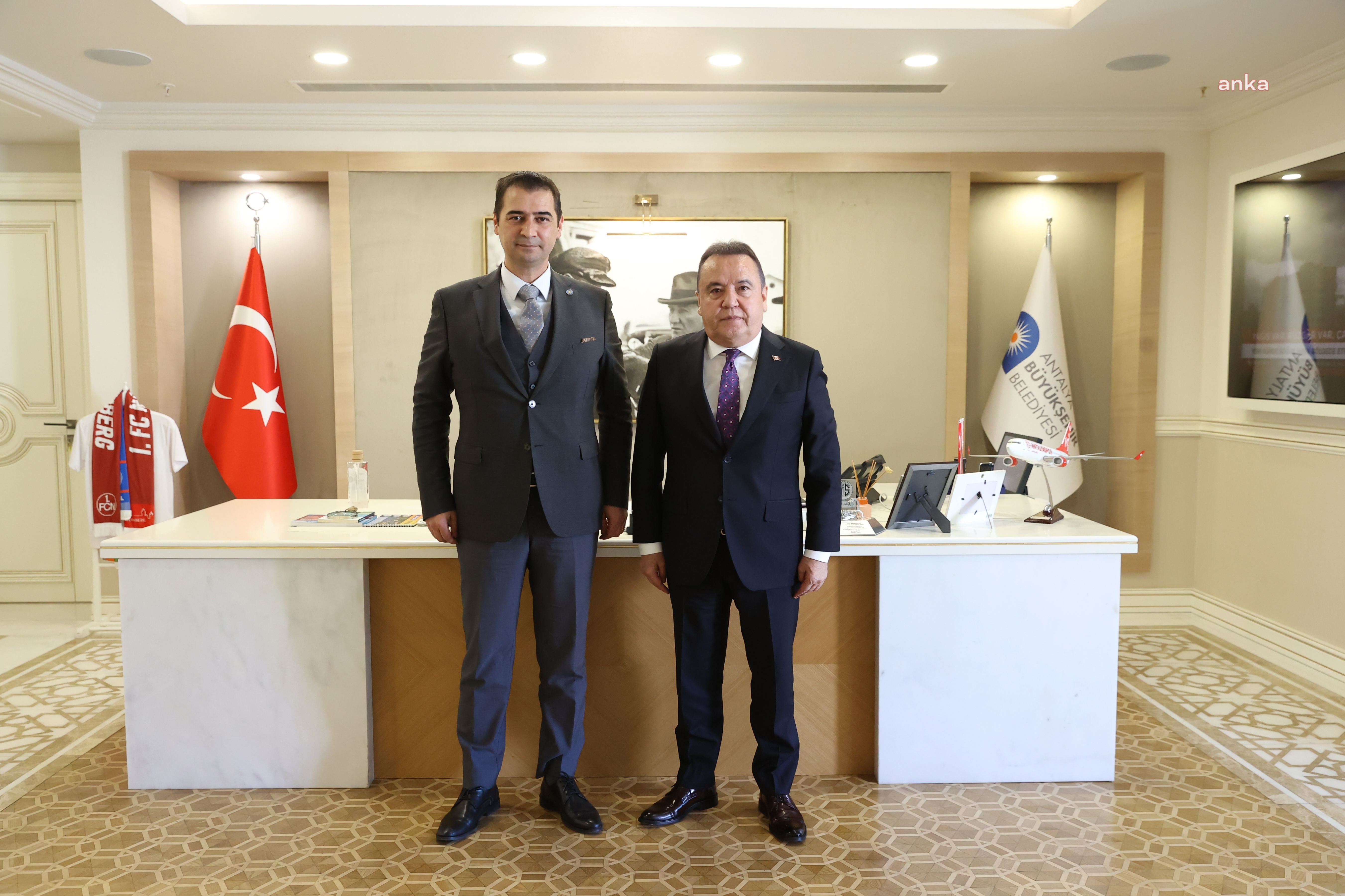 İYİ PARTİ İL BAŞKANLIĞI’NDAN ANTALYA BÜYÜKŞEHİR BELEDİYE BAŞKANI BÖCEK’E ZİYARET
