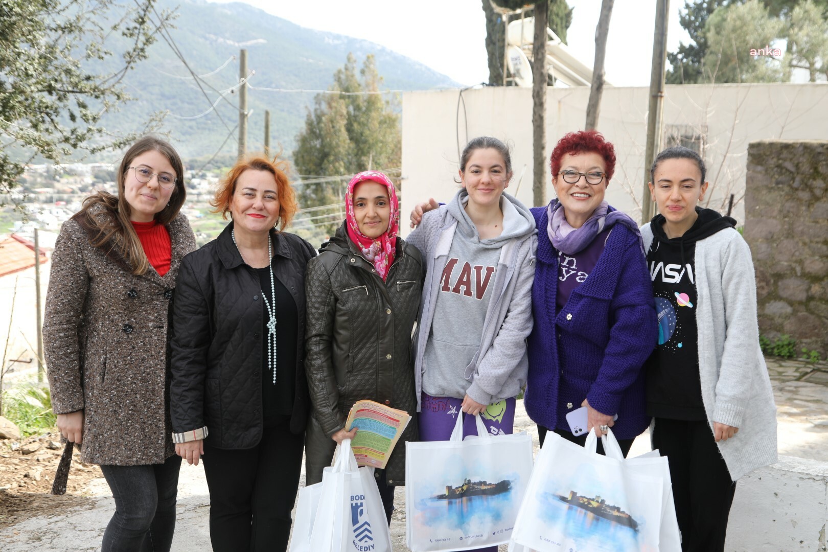 BODRUM BELEDİYE BAŞKANI ARAS, GAZİANTEP ADAM VOLEYBOL TAKIMI İLE BİR ARAYA GELDİ