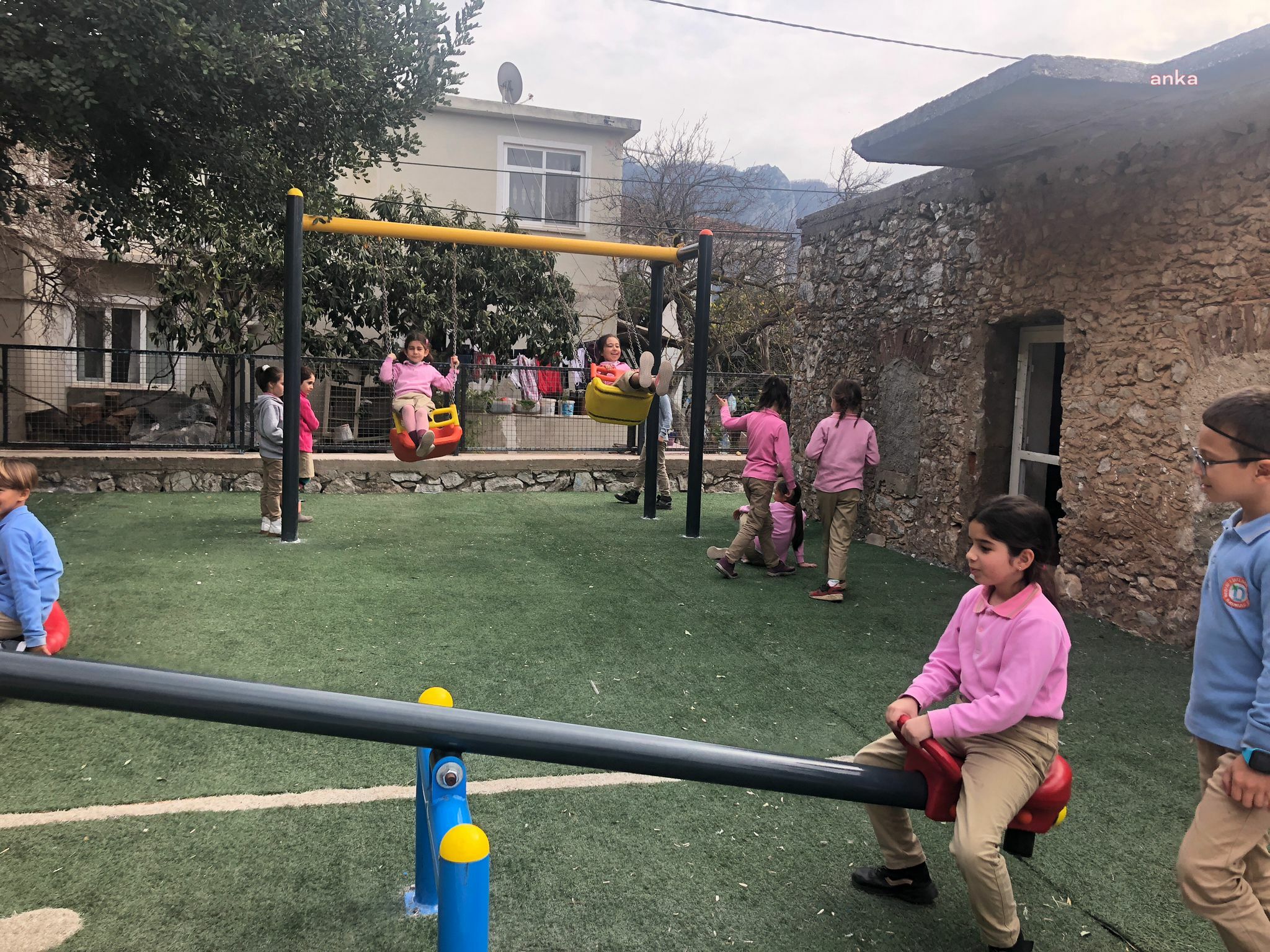 MARMARİS BELEDİYESİ’NDEN SÖĞÜT VE ORHANİYE İLKÖĞRETİM OKULLARINA PARK