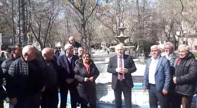 LEVENT GÖK: "ŞEREFLİKOÇHİSAR ATATÜRK PARKI BELEDİYE TARAFINDAN YIKILMAK İSTENDİ. KAYMAKAMA BİLGİ VERDİK, YIKIM DURDURULDU"