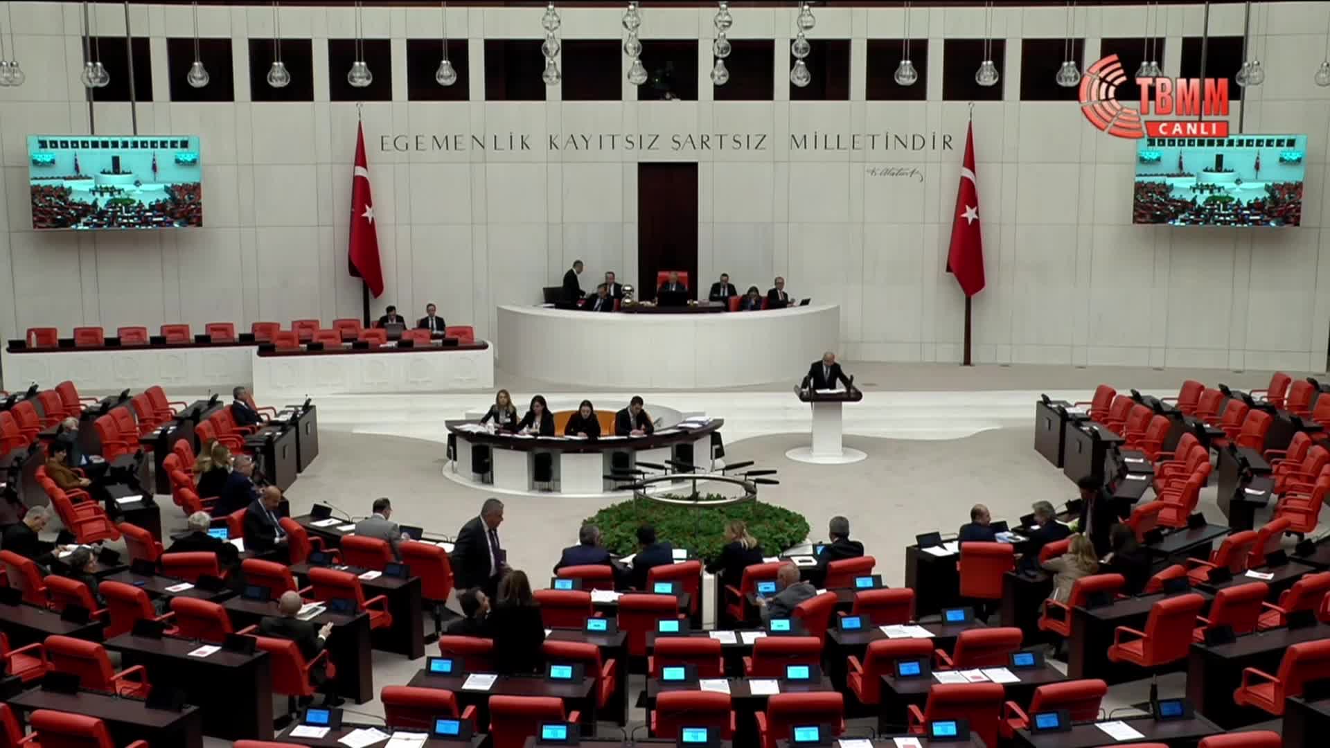 İYİ PARTİ’NİN “DEPREM FELAKETİ SONRASI MERSİN’DE GÖRÜLEN AŞIRI NÜFUS ARTIŞININ YOL AÇACAĞI SORUNLARIN ARAŞTIRILMASI" ÖNERİSİ AKP VE MHP’Lİ MİLLETVEKİLLERİNİN OYLARIYLA REDDEDİLDİ