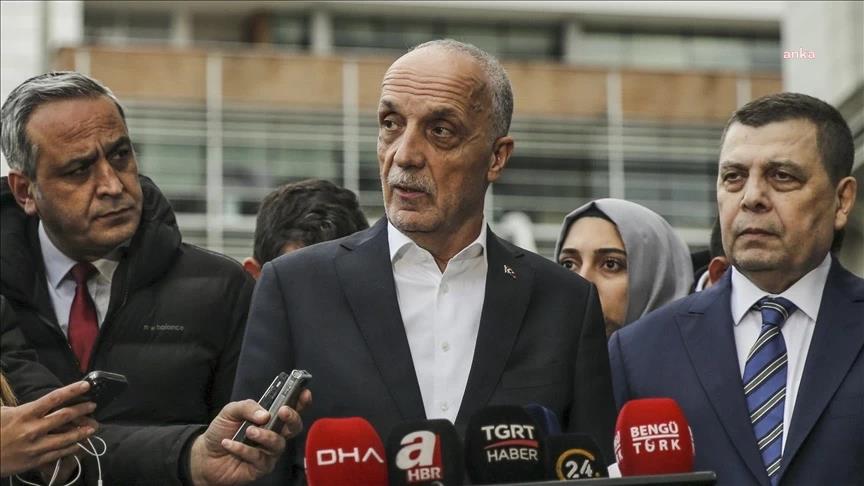 TÜRK-İŞ GENEL BAŞKANI ATALAY, CUMHURBAŞKANI ERDOĞAN’LA GÖRÜŞTÜ: “700 BİN İŞÇİNİN KAMU SÖZLEŞMESİNİN SEÇİMDEN EVVEL BİTMESİNİ İSTİYORUZ”