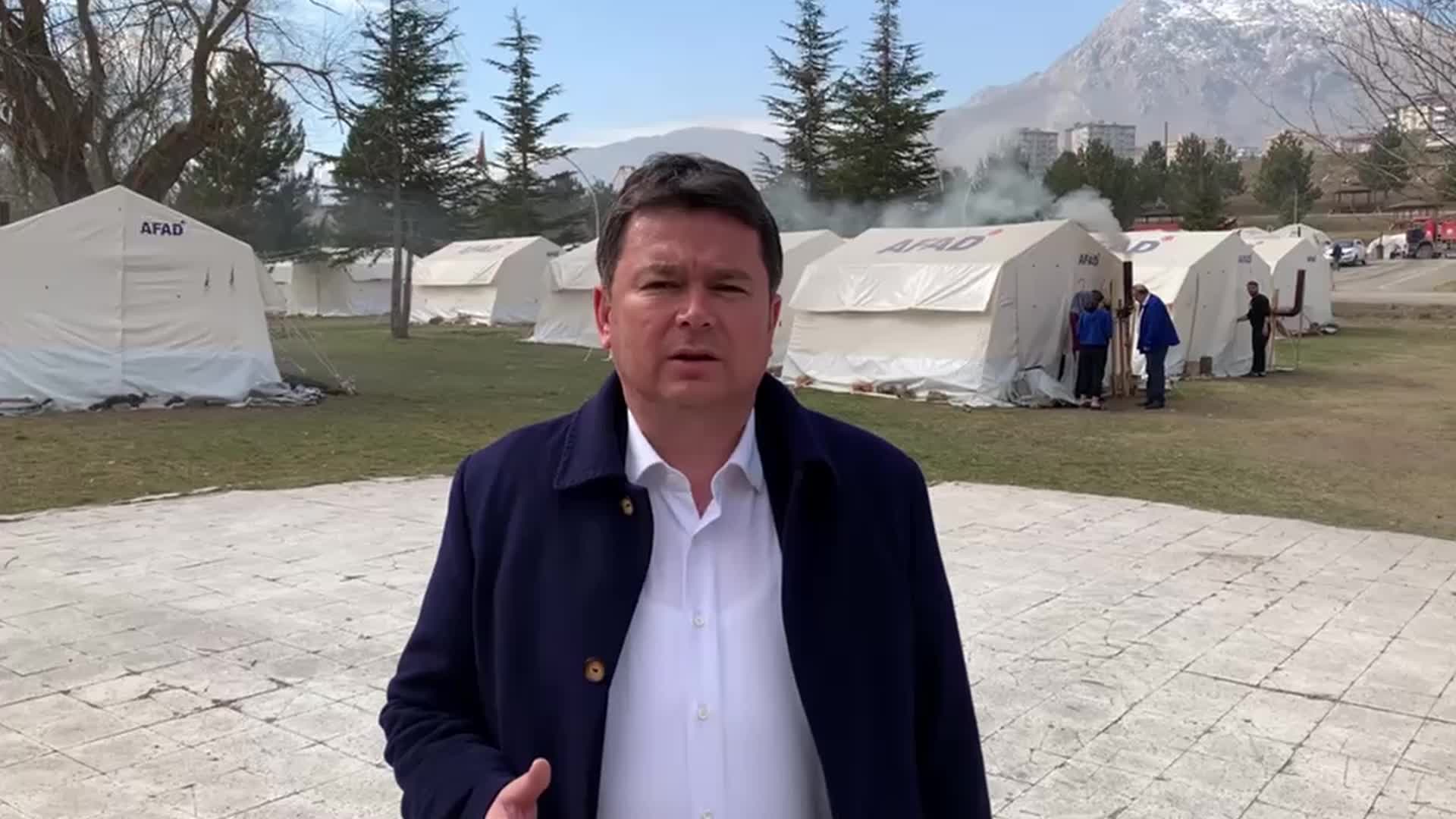 ERKAN AYDIN: UMARIM MİLLİ EĞİTİM BAKANI DA KENDİSİNİ SORUMLU HİSSEDER VE GÖREVİNDEN İSTİFA EDER. BEKLENTİMİZ BUDUR