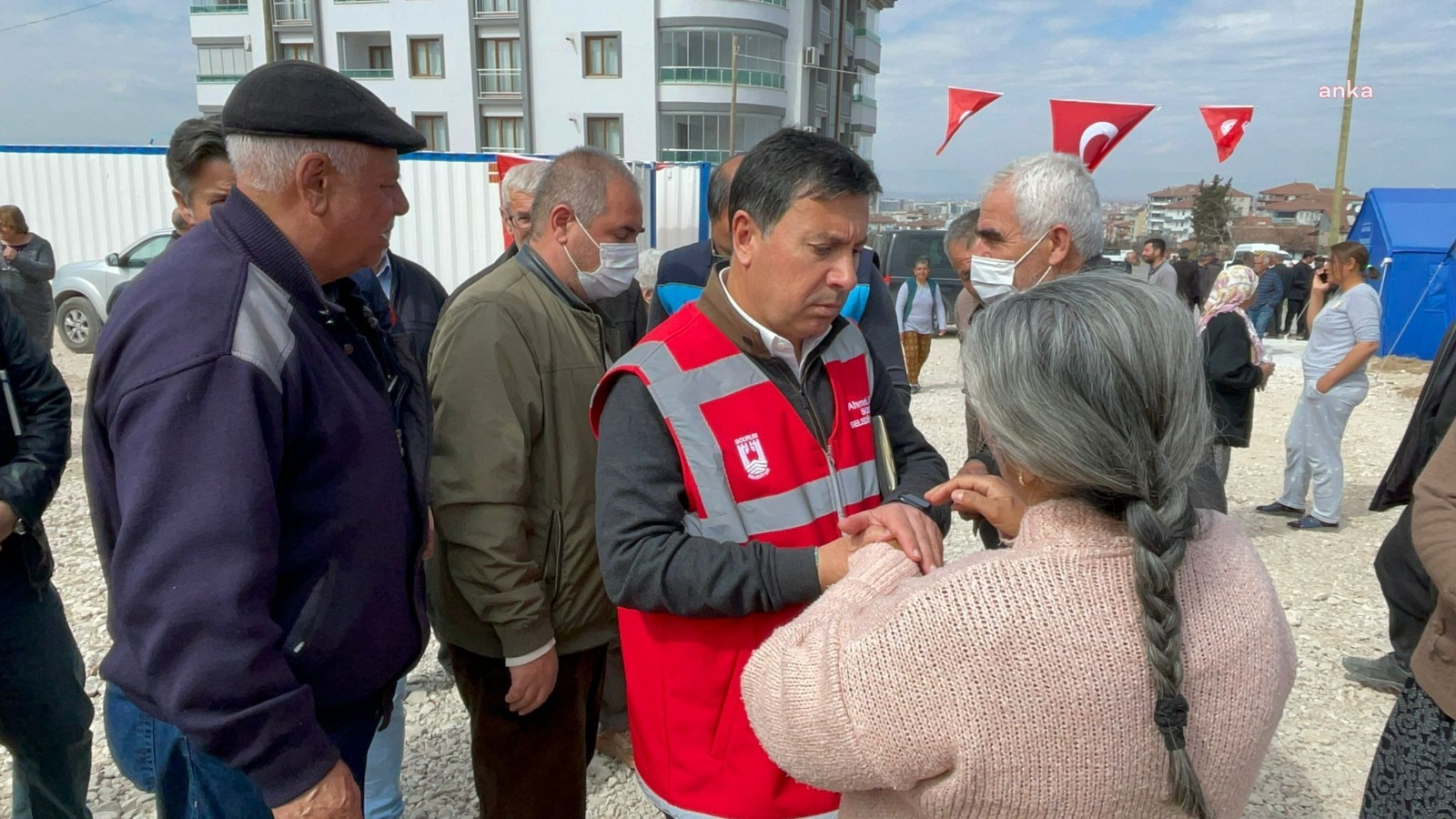 BODRUM BELEDİYESİ, MALATYA'DA DA DEPREMZEDELERİN YANINDA