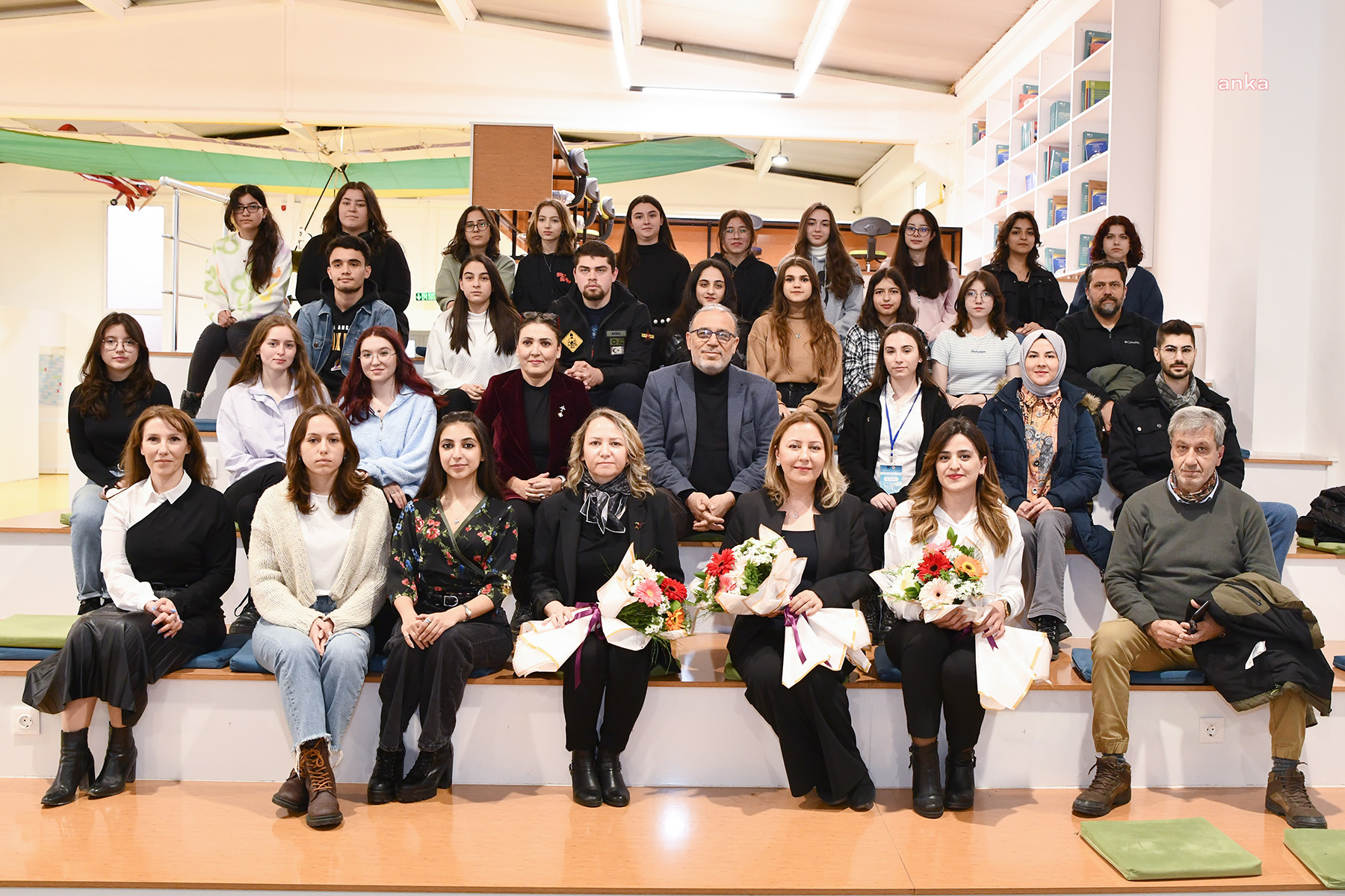 TEPEBAŞI BELEDİYESİ’NDEN ‘DÜNYA HAVACI KADINLAR HAFTASI’NA ÖZEL SÖYLEŞİ