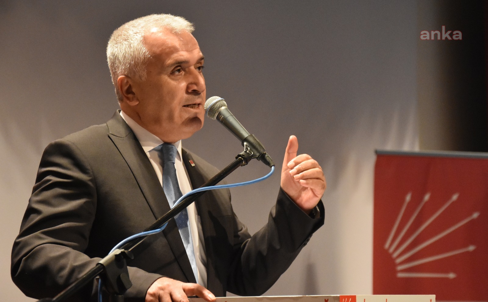 CHP’Lİ YEŞİL: DOLARDAKİ 1 KURUŞLUK ARTIŞIN ÜLKEYE MALİYETİ 4.5 MİLYAR LİRA