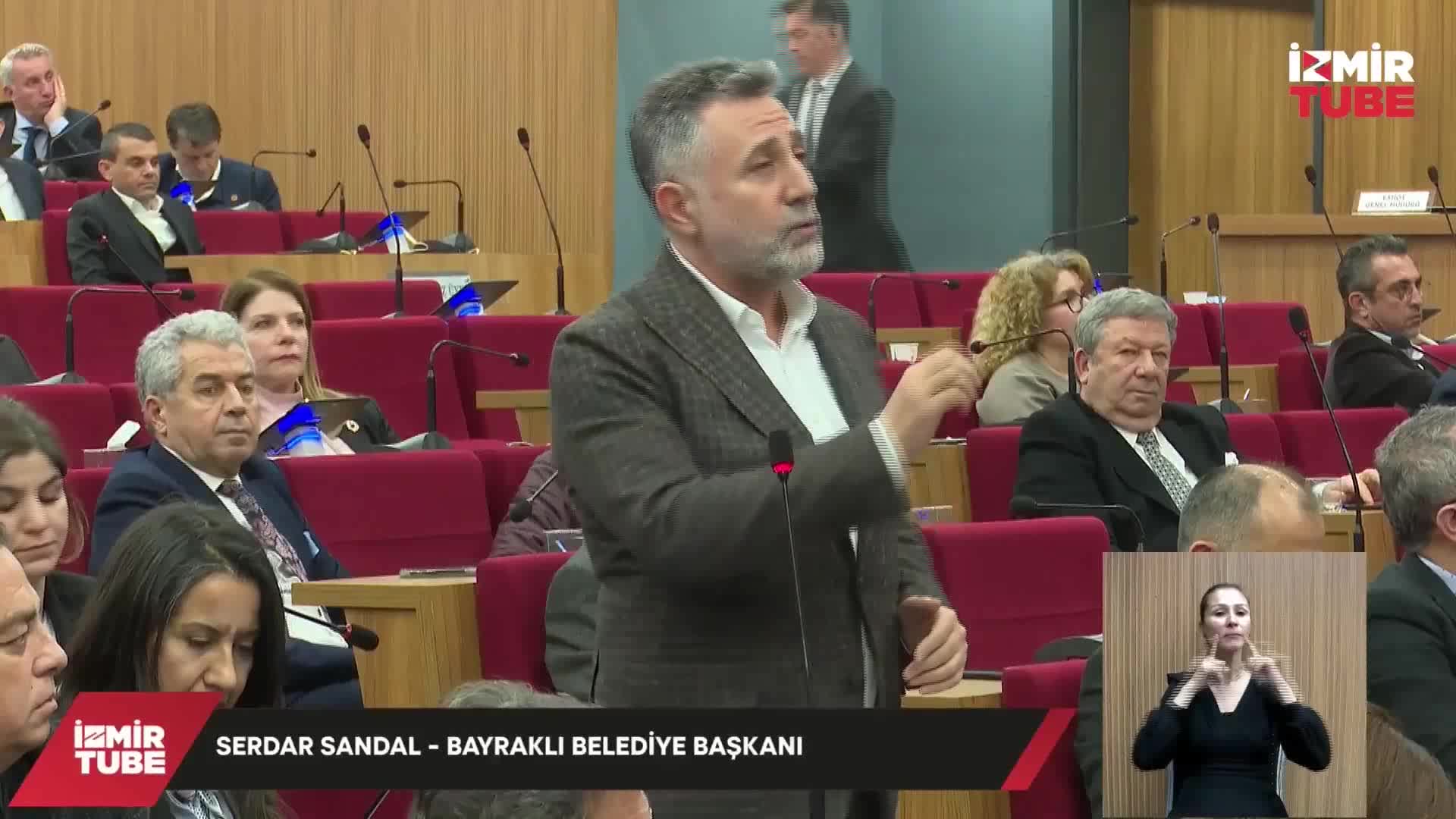 BAYRAKLI BELEDİYE BAŞKANI SANDAL: "BAYRAKLI’NIN DEPREMZEDELERİ KADERİNE TERK EDİLDİ"