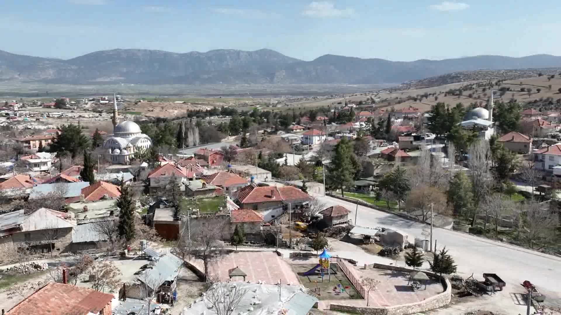 ANTALYA BÜYÜKŞEHİR'DEN KÜÇÜKKÖY’E 8 TONLUK SÜT TANKI