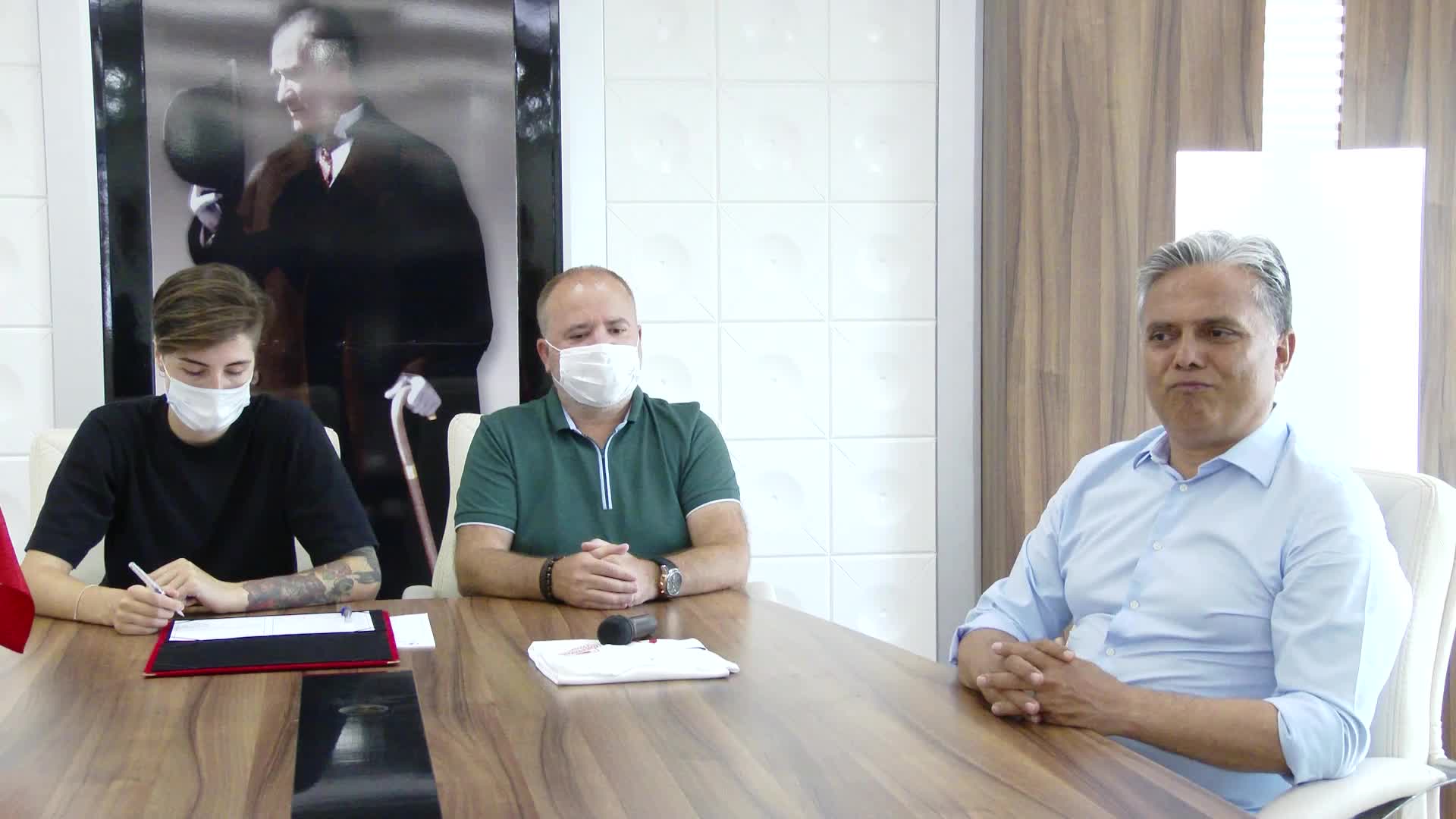 RUS MİLLİ KALECİ DARİNA SHULEGA, MURATPAŞA'DA