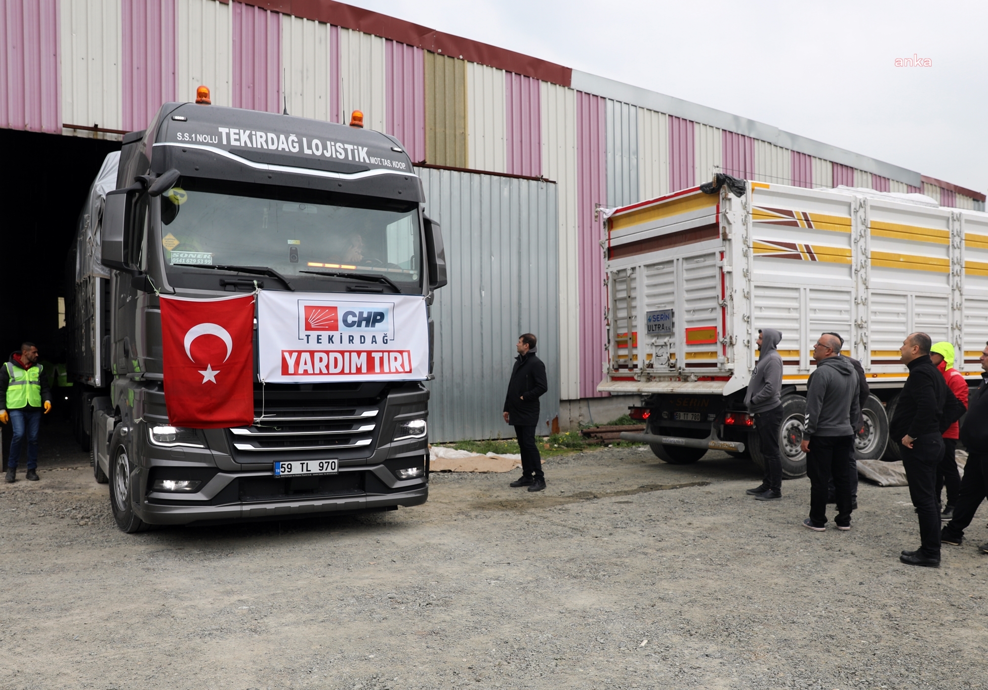 CHP TEKİRDAĞ İL BAŞKANLIĞI ÖNCÜLÜĞÜNDE TOPLANAN YARDIMLAR DEPREM BÖLGESİNE ULAŞTI