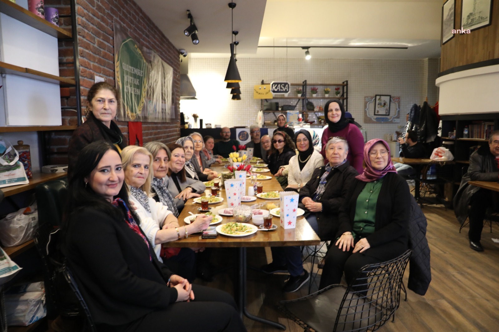 İZMİT BELEDİYESİ, GLÜTENSİZ MUTFAK ATÖLYESİ’NİN GELİRİNİ DEPREM BÖLGESİNE BAĞIŞLAYACAK