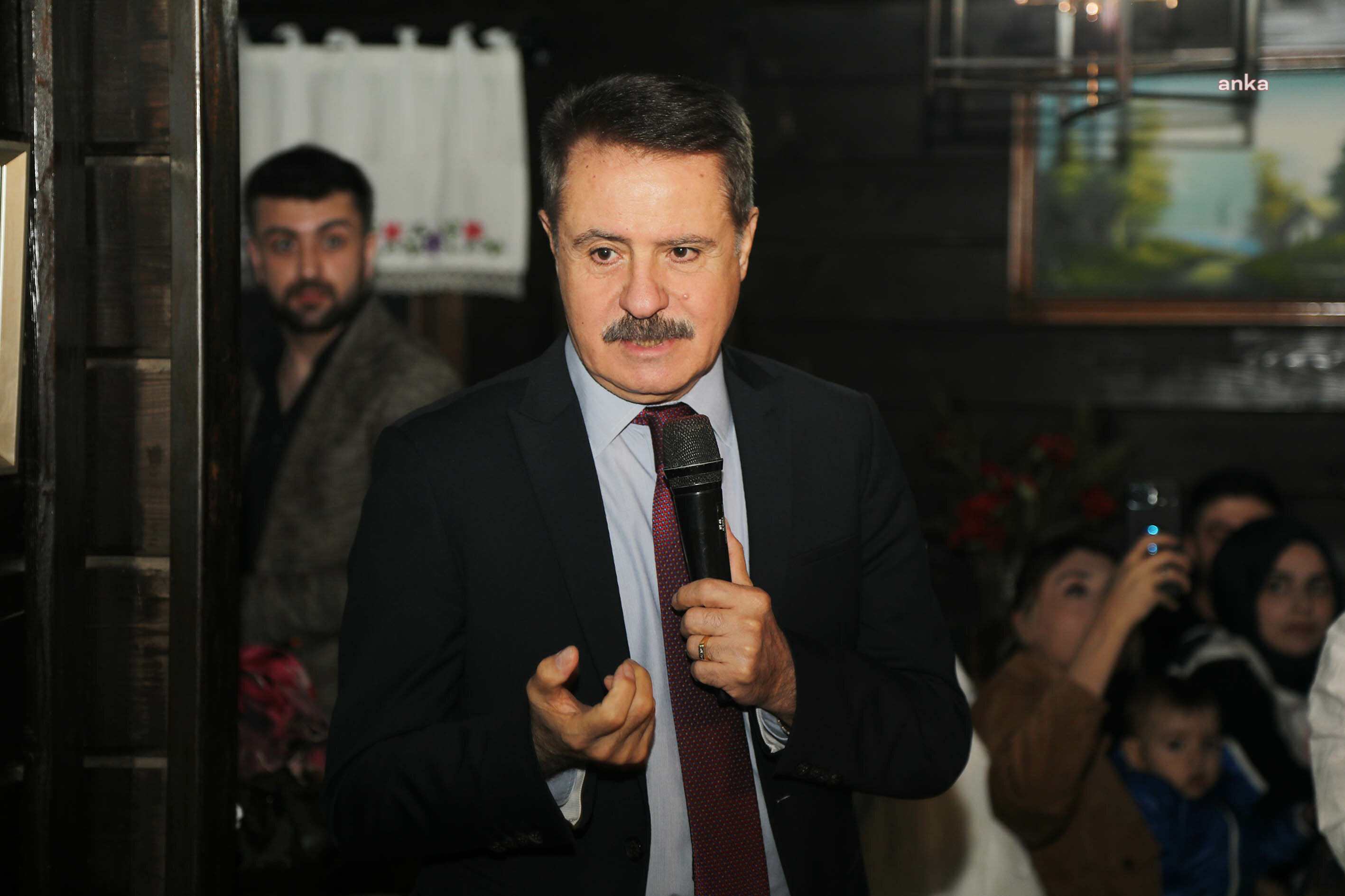 ATAKUM BELEDİYESİ, İLÇEYE YERLEŞEN DEPREMZEDELER İÇİN MORAL GECESİ DÜZENLEDİ
