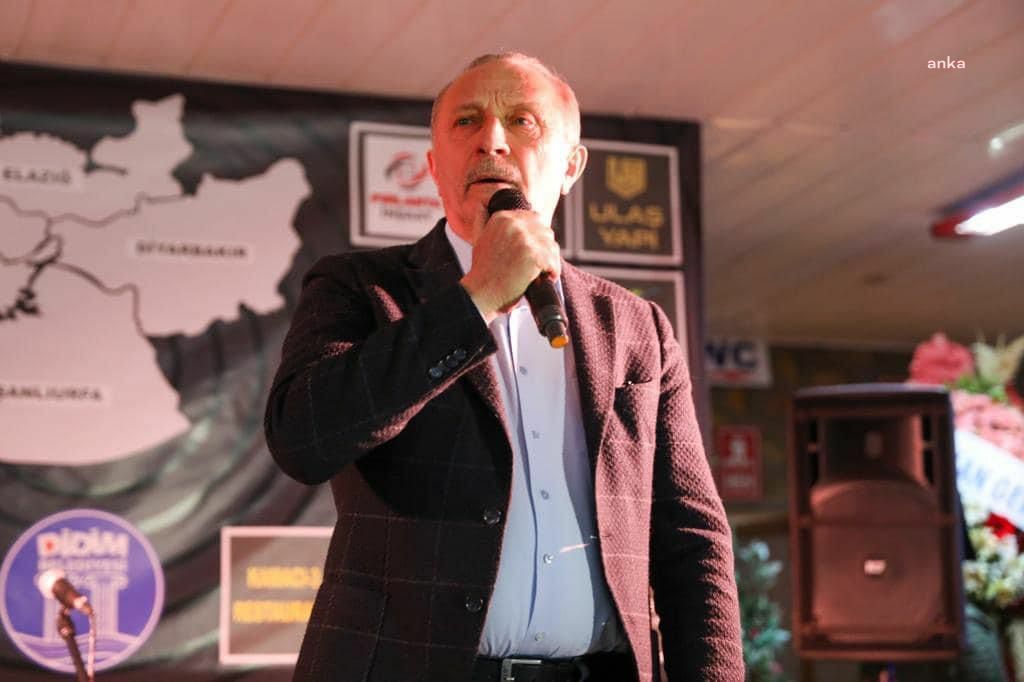 DİDİM BELEDİYE BAŞKANI ATABAY, DEPREMZEDELER İÇİN DÜZENLENEN DOSTLUK VE DAYANIŞMA YEMEĞİNE KATILDI