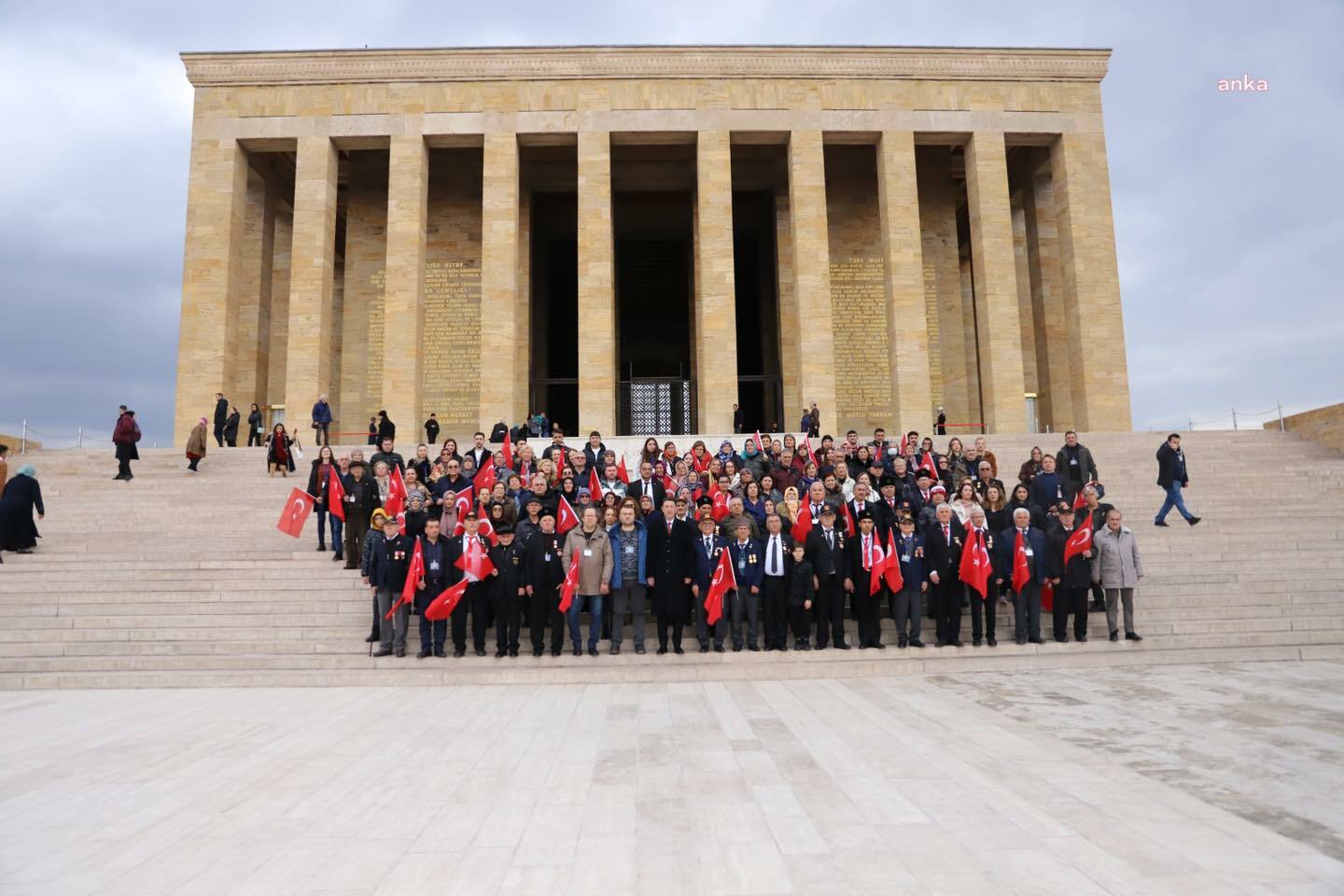 BANDIRMA BELEDİYESİ, GAZİ VE ŞEHİT AİLELERİ İÇİN BAŞKENT’E GEZİ DÜZENLEDİ
