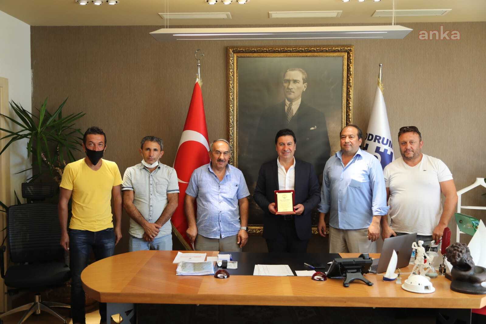 BAYDER'DEN BODRUM BELEDİYE BAŞKANI ARAS'A PLAKET