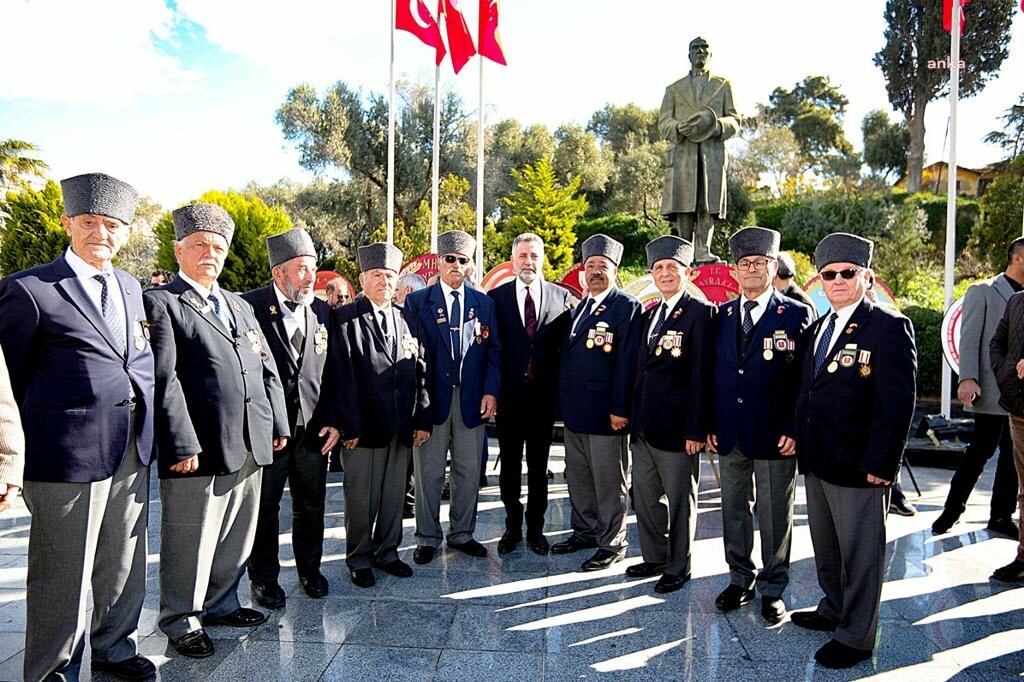 BAYRAKLI, ÇANAKKALE ZAFERİNİ KUTLADI