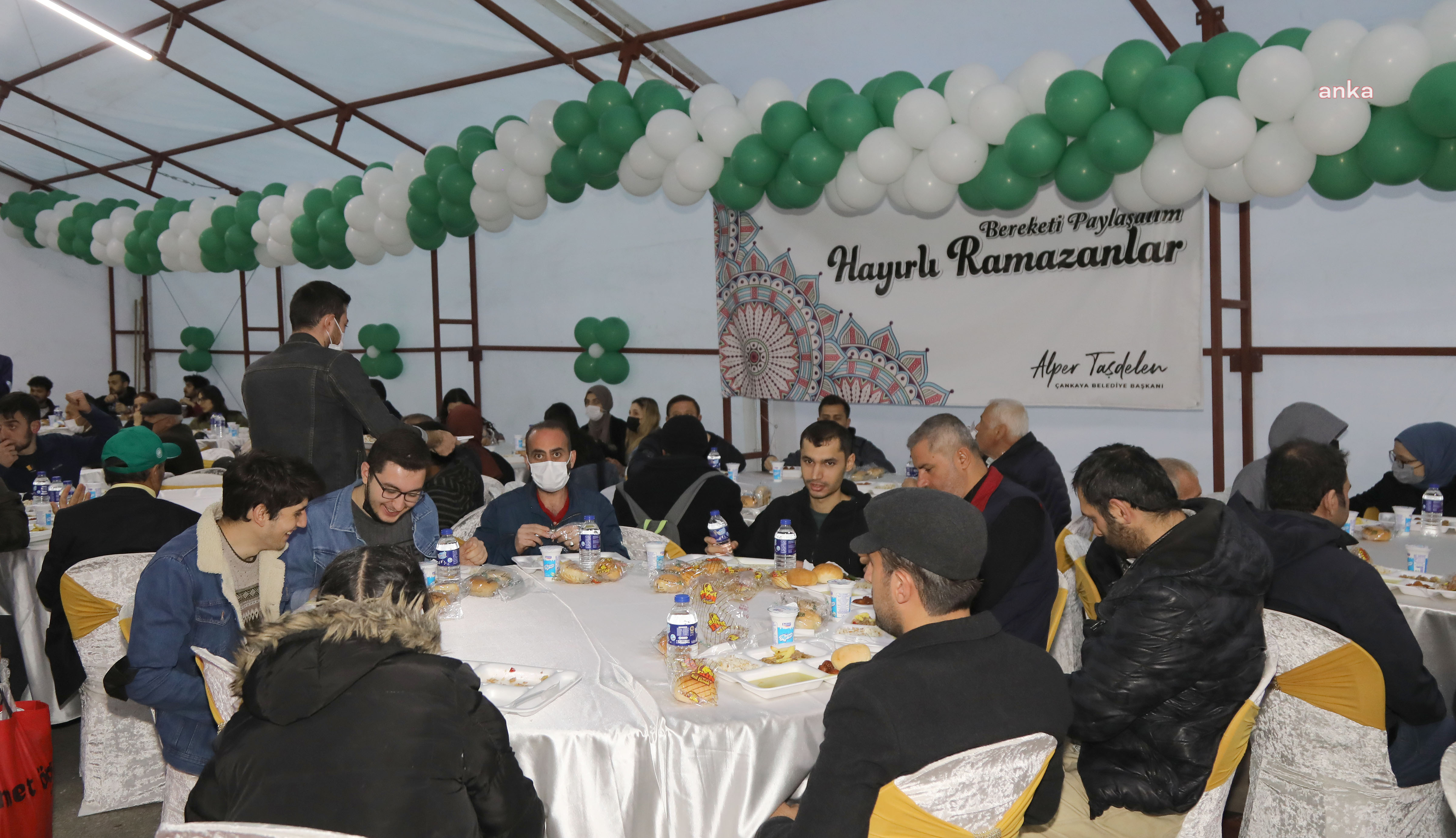 ÇANKAYA BELEDİYESİ, KAHRAMANMARAŞ'TA İFTAR ÇADIRI KURUYOR