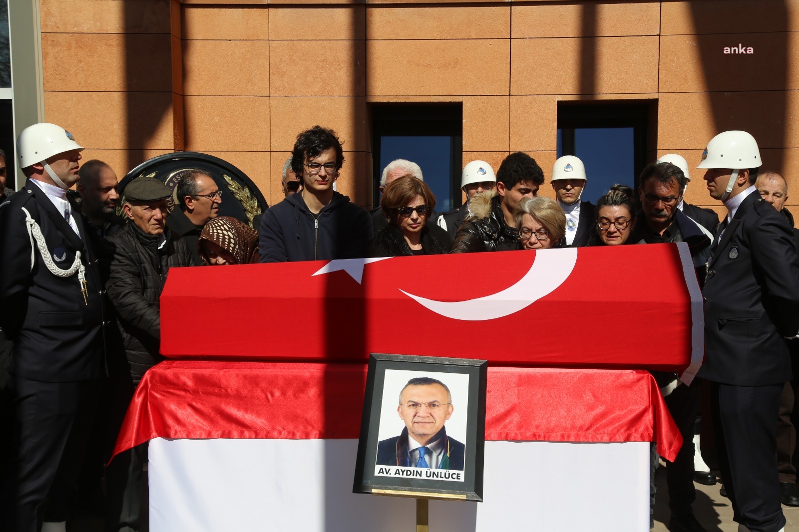ESKİŞEHİR BÜYÜKŞEHİR BELEDİYE BAŞKANVEKİLİ AYDIN ÜNLÜCE TOPRAĞA VERİLDİ