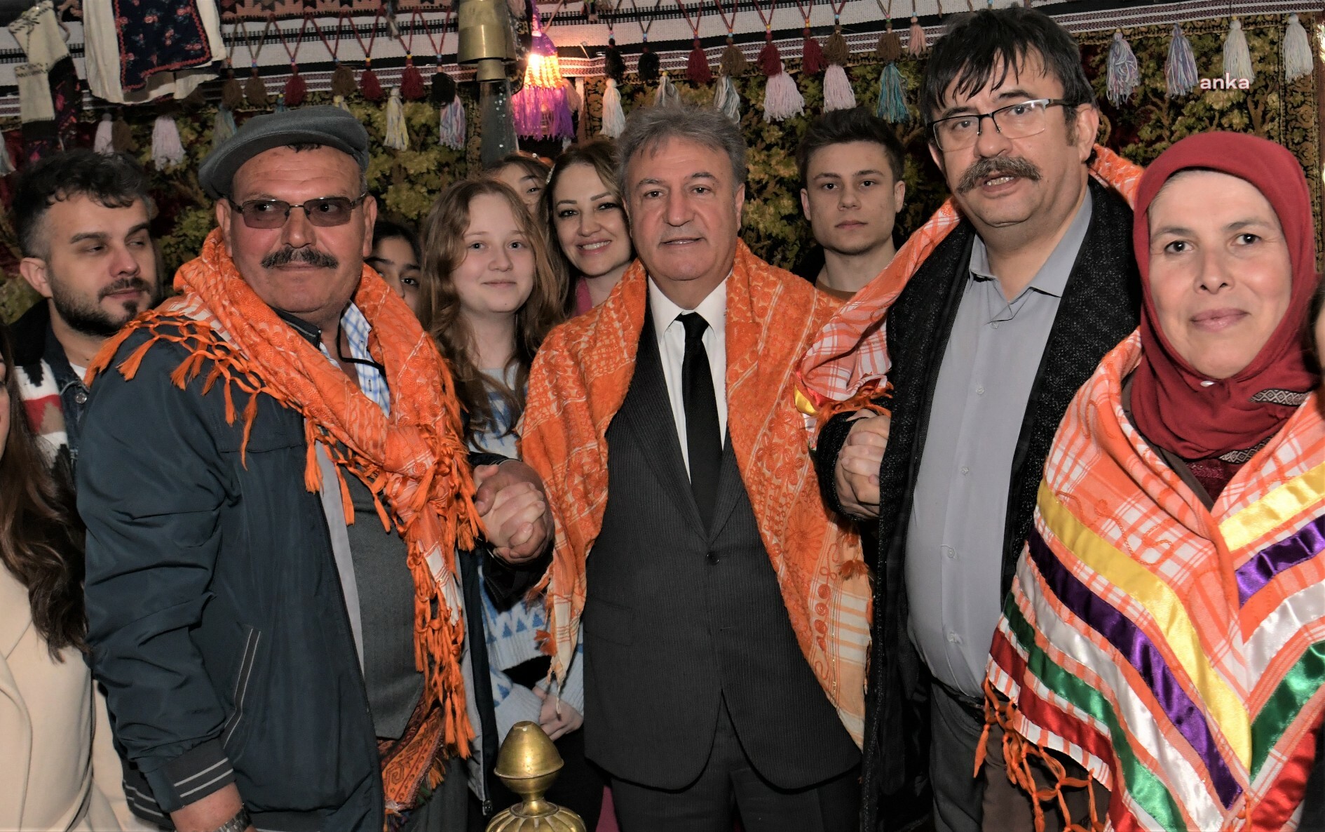 BORNOVA BELEDİYE BAŞKANI İDUĞ, EGELİ YÖRÜK VE TÜRKMENLERLE BULUŞTU