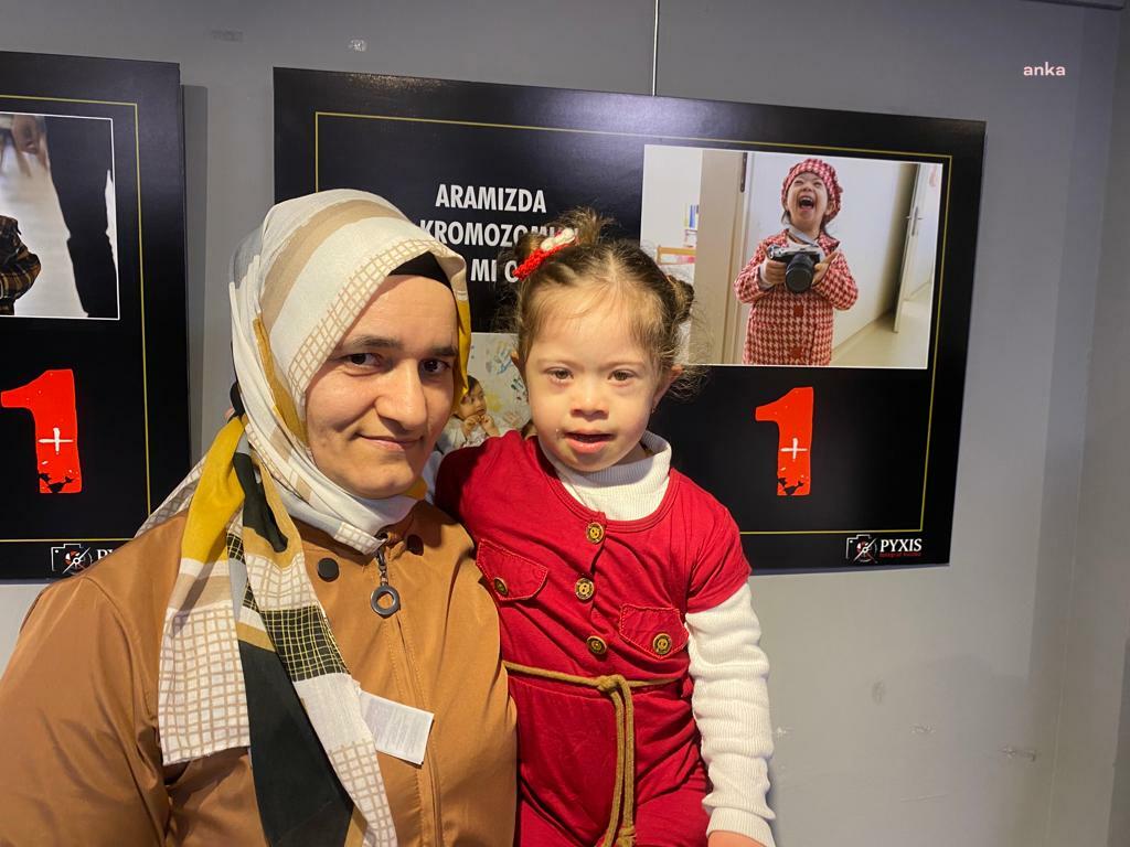 KONAK, DÜNYA DOWN SENDROMU FARKINDALIK GÜNÜ’NDE 'BİZ’İM FOTOĞRAF SERGİSİ'NE EV SAHİPLİĞİ YAPIYOR