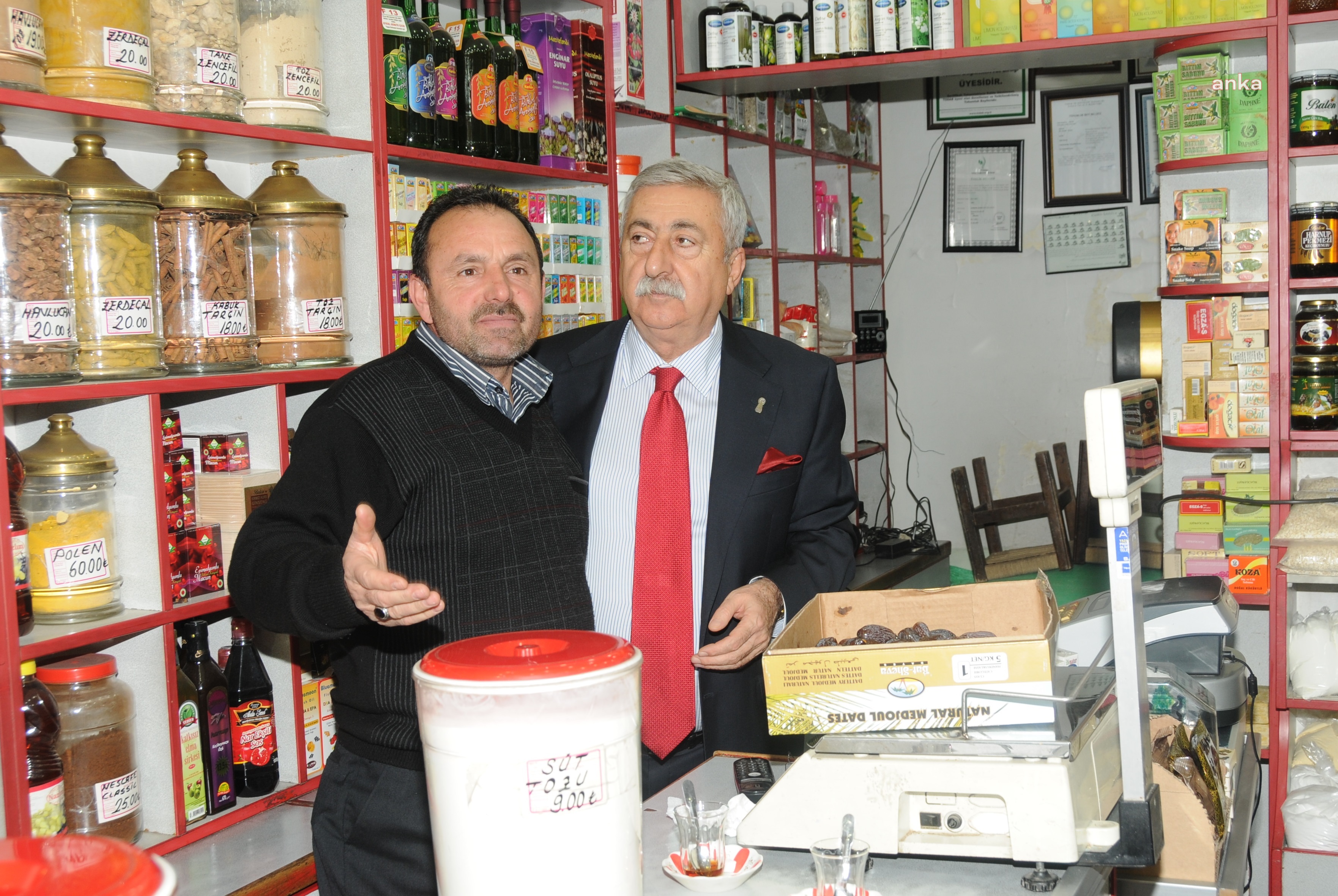 PALANDÖKEN'DEN RAMAZAN PAKETİ FİYATLARINA TEPKİ: "BU FİYATLARIN NORMAL OLMADIĞINI HERKES BİLİYOR"