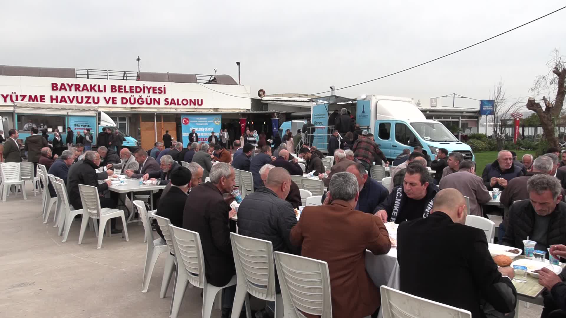 BAYRAKLI BELEDİYE BAŞKANI SANDAL: “BİZİM DERDİMİZ DE SOFRAMIZ DA AYNI”