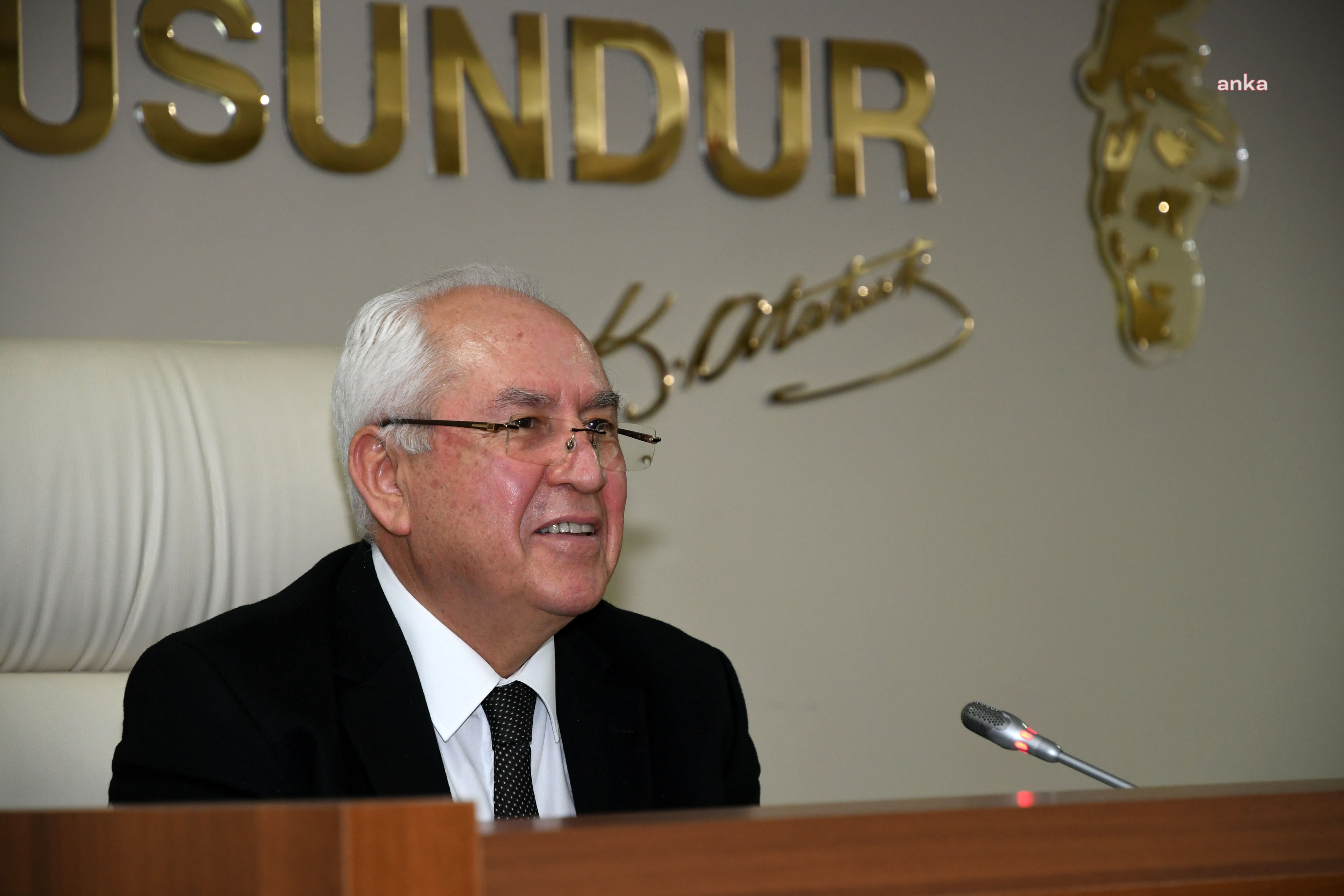 KARABAĞLAR BELEDİYE BAŞKANI MUHİTTİN SELVİTOPU: VAR GÜCÜMÜZLE SAHADAYIZ